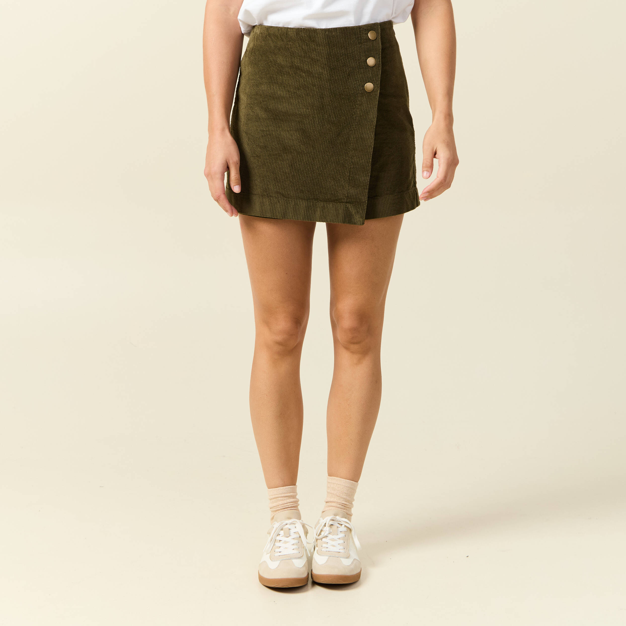 Jupe-short taille haute en velours vert kaki femme