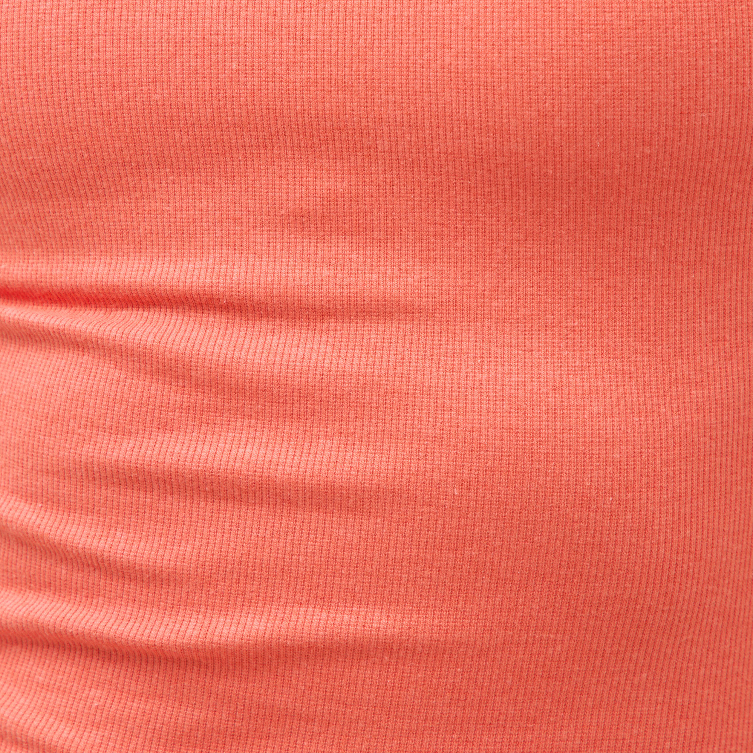 T-shirt ajust&eacute; avec brassi&egrave;re int&eacute;gr&eacute;e rouge fonc&eacute; femme