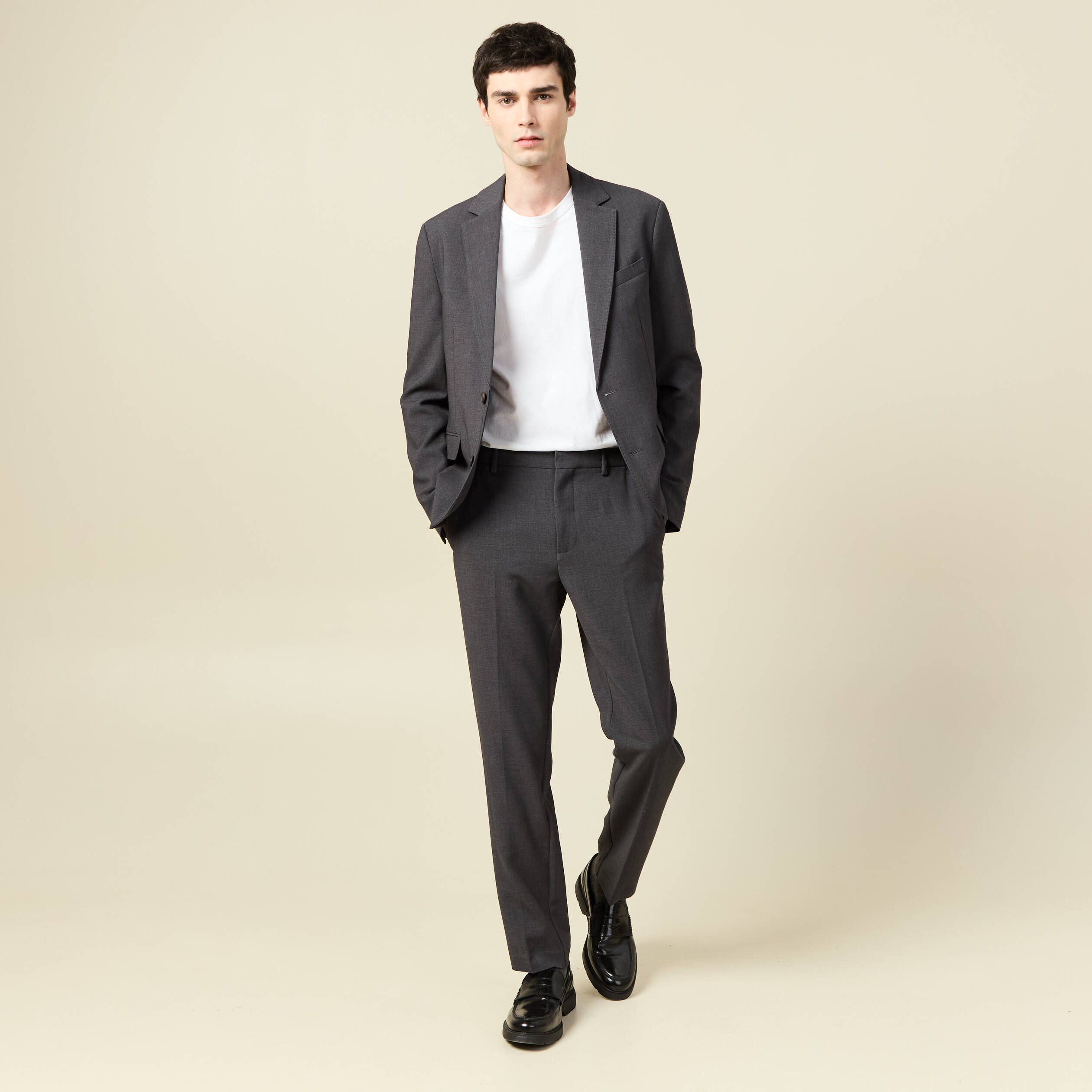 Pantalon slim cigarette gris fonc&eacute; homme