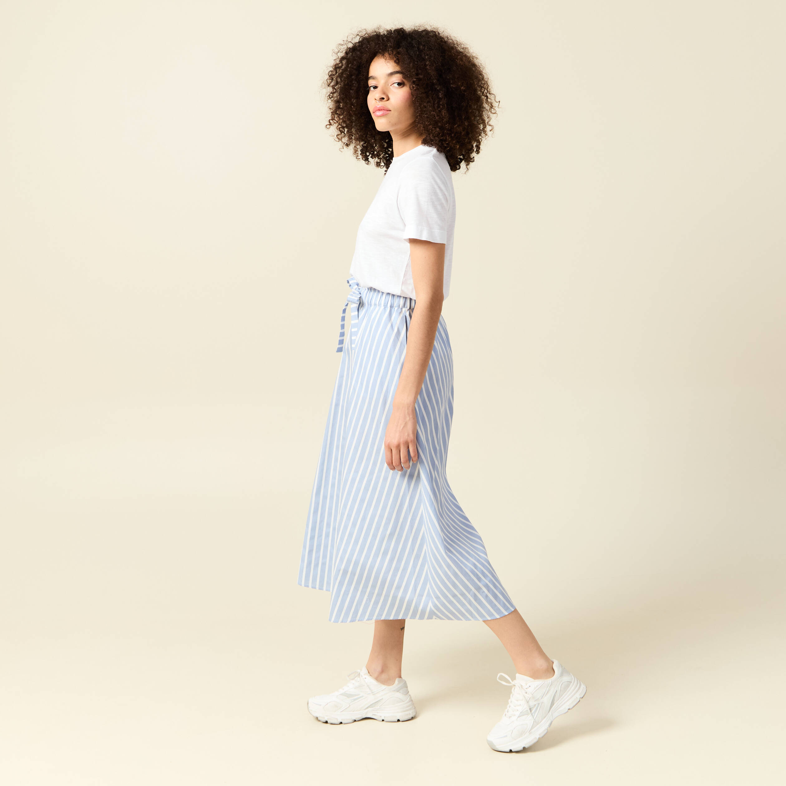 jupe longue evasee en coton bleu ciel femme Jupe longue évasée en coton bleu ciel femme
