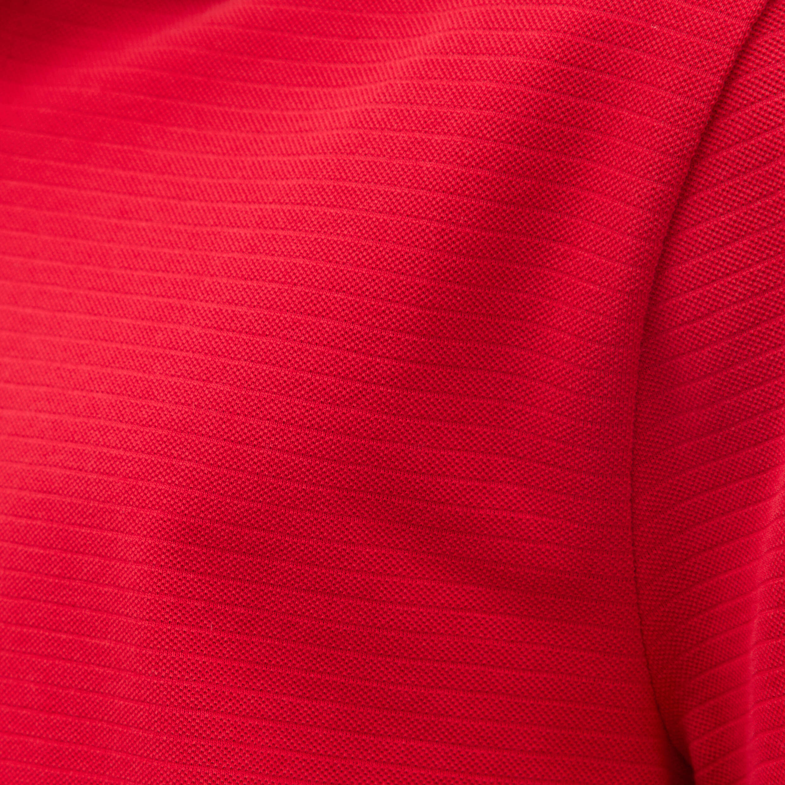 Polo cintr&eacute; en coton manches courtes rouge homme