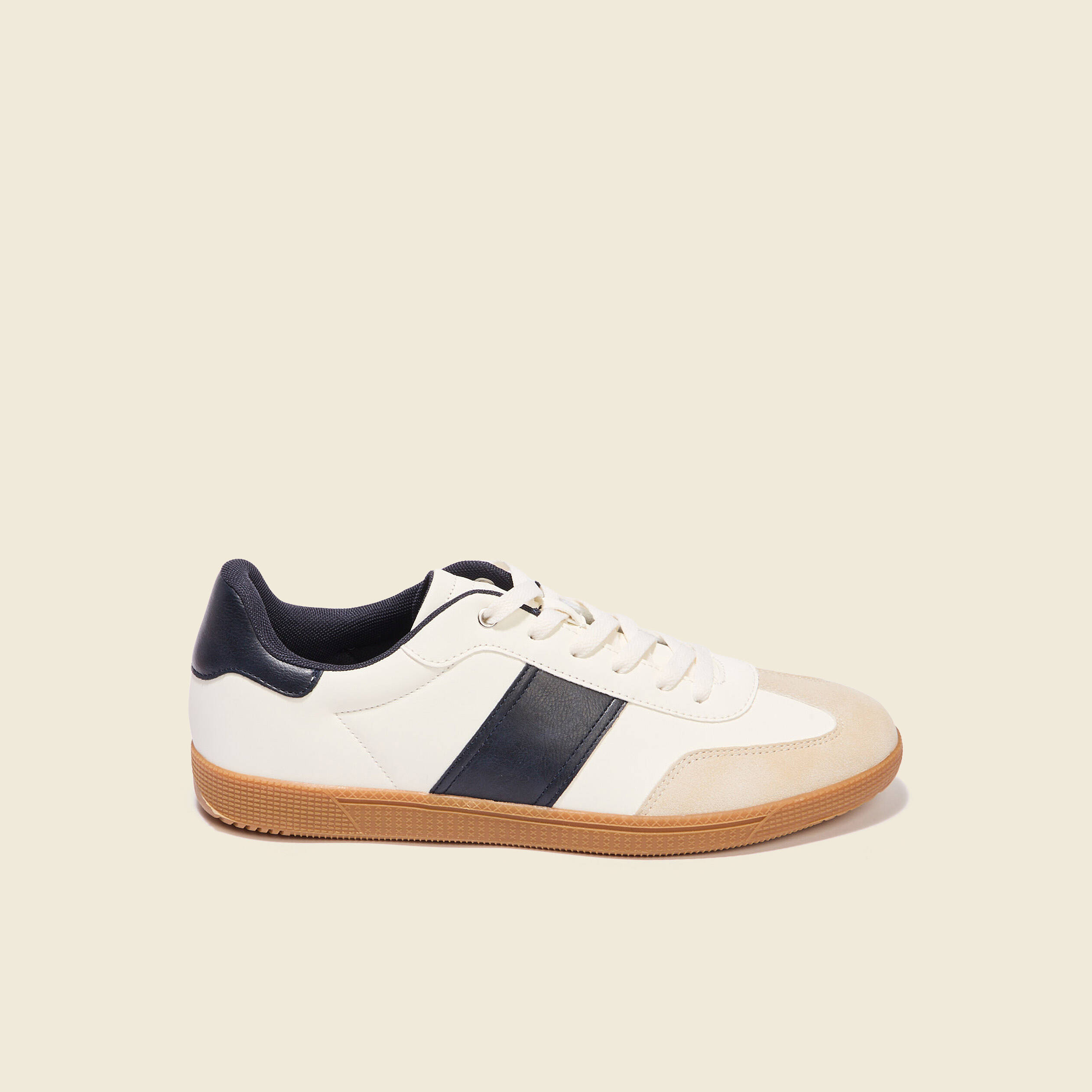 Baskets &agrave; lacets bleu marine homme