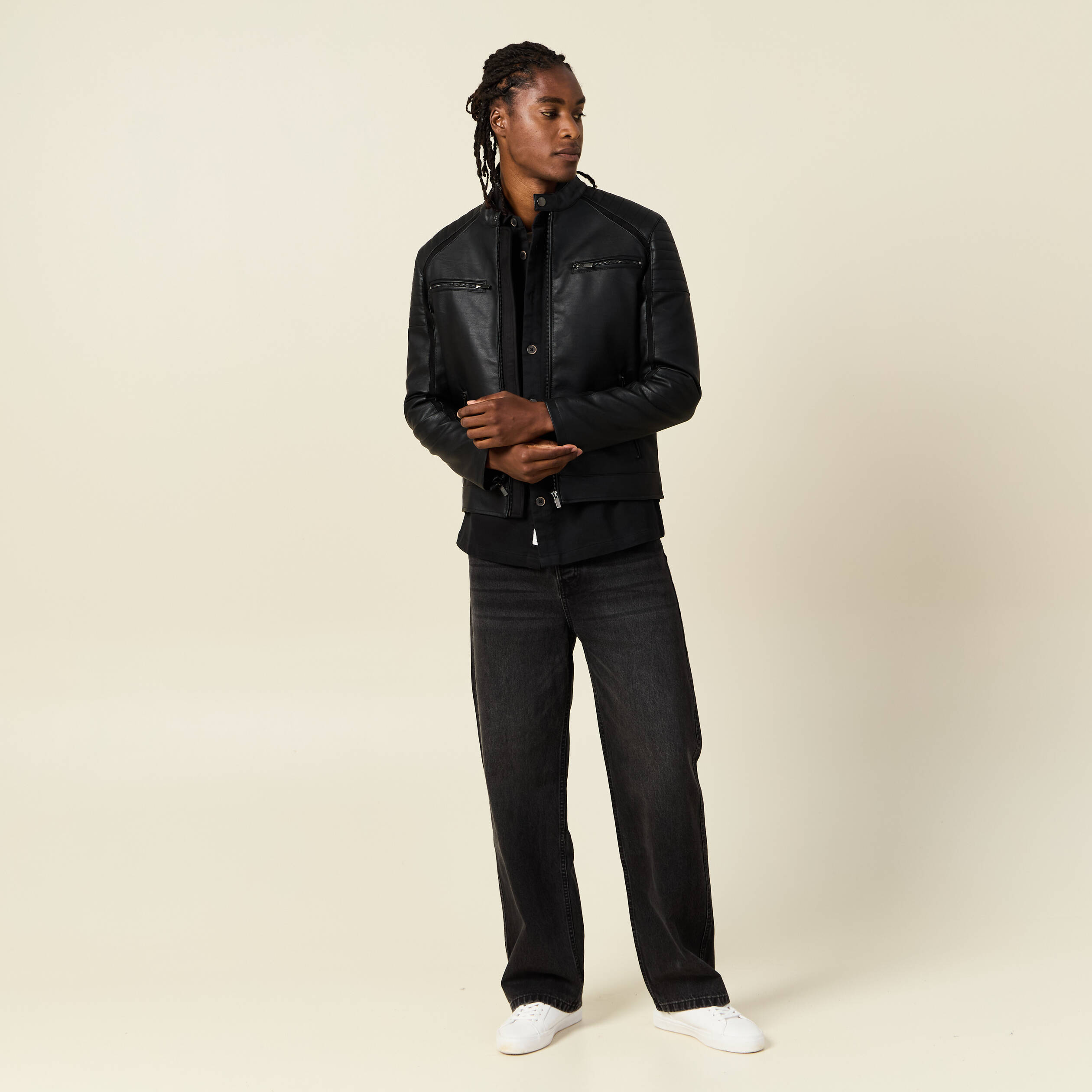 jeans loose 5 poches denim noir homme Jeans loose 5 poches denim noir homme