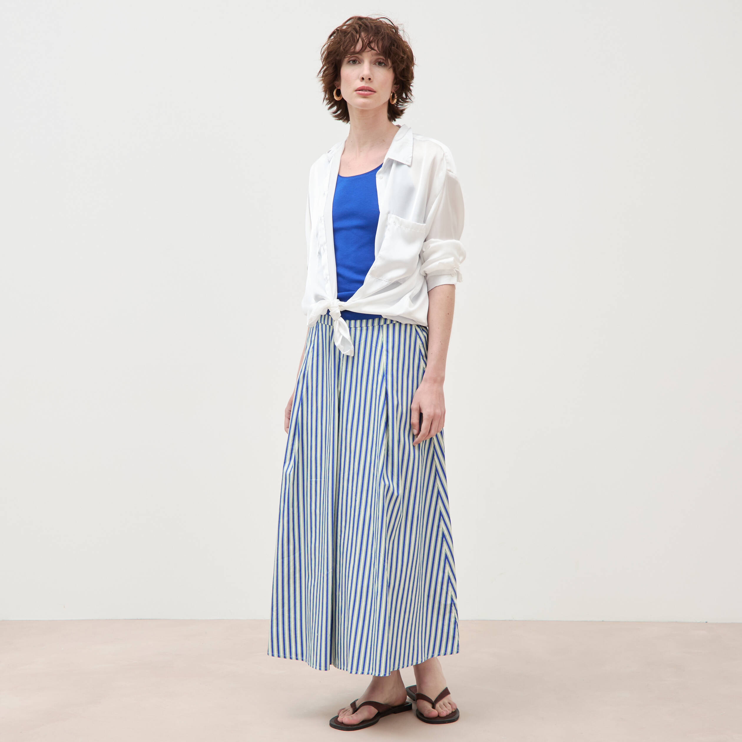 Jupe longue &eacute;vas&eacute;e en coton ray&eacute; bleu femme