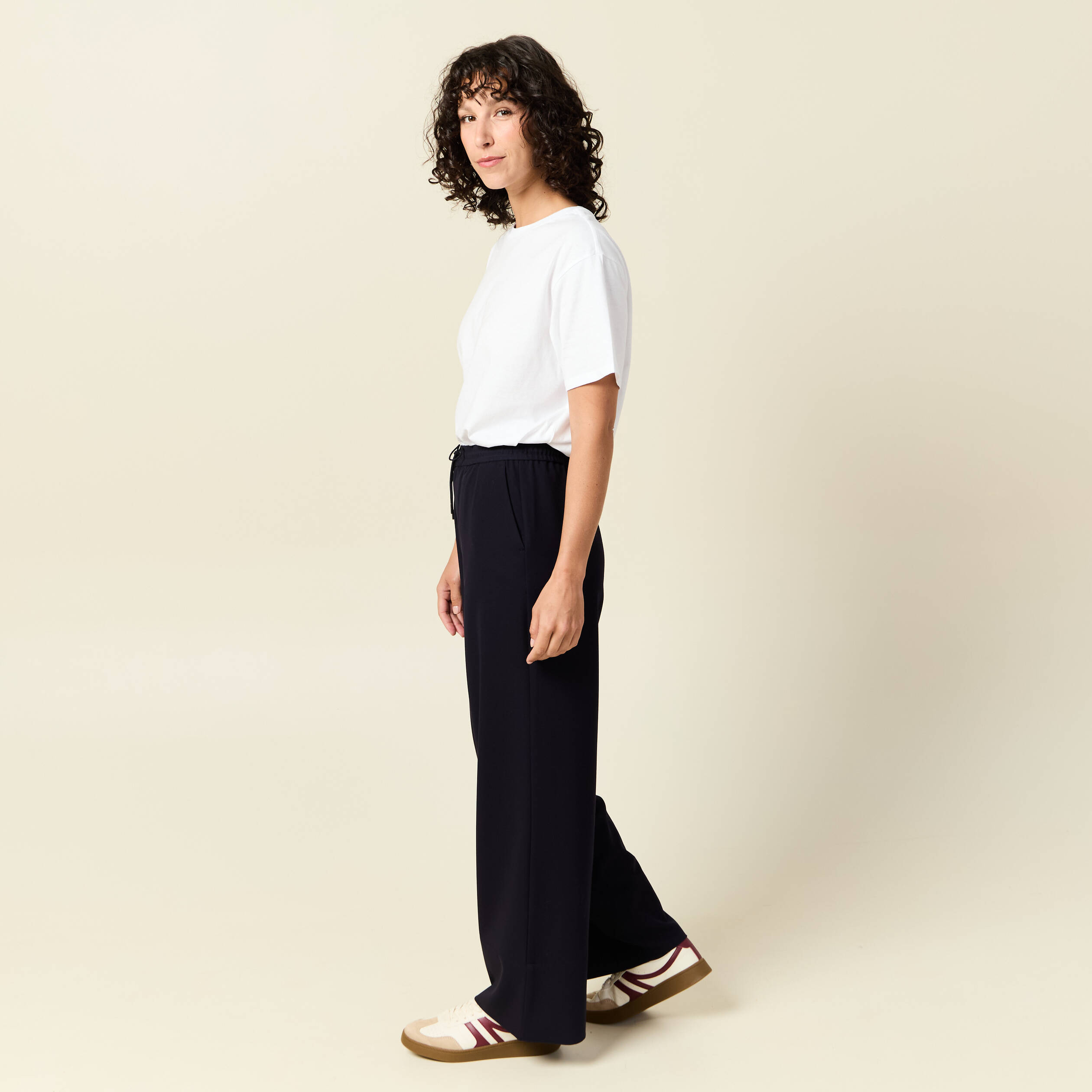 pantalon large elastique bleu fonce femme Pantalon large élastiqué bleu foncé femme