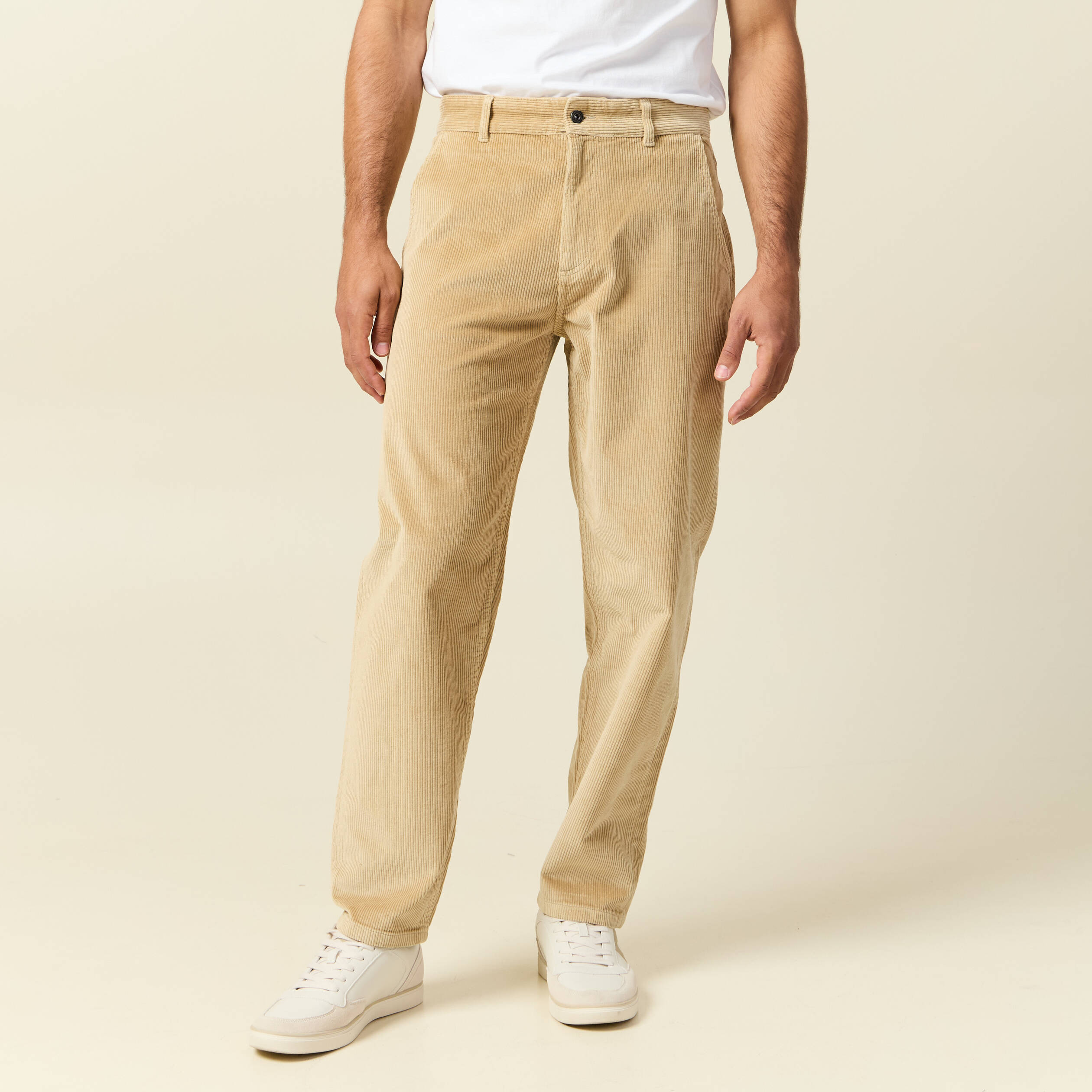 Pantalon droit en velours longueur 32 beige homme