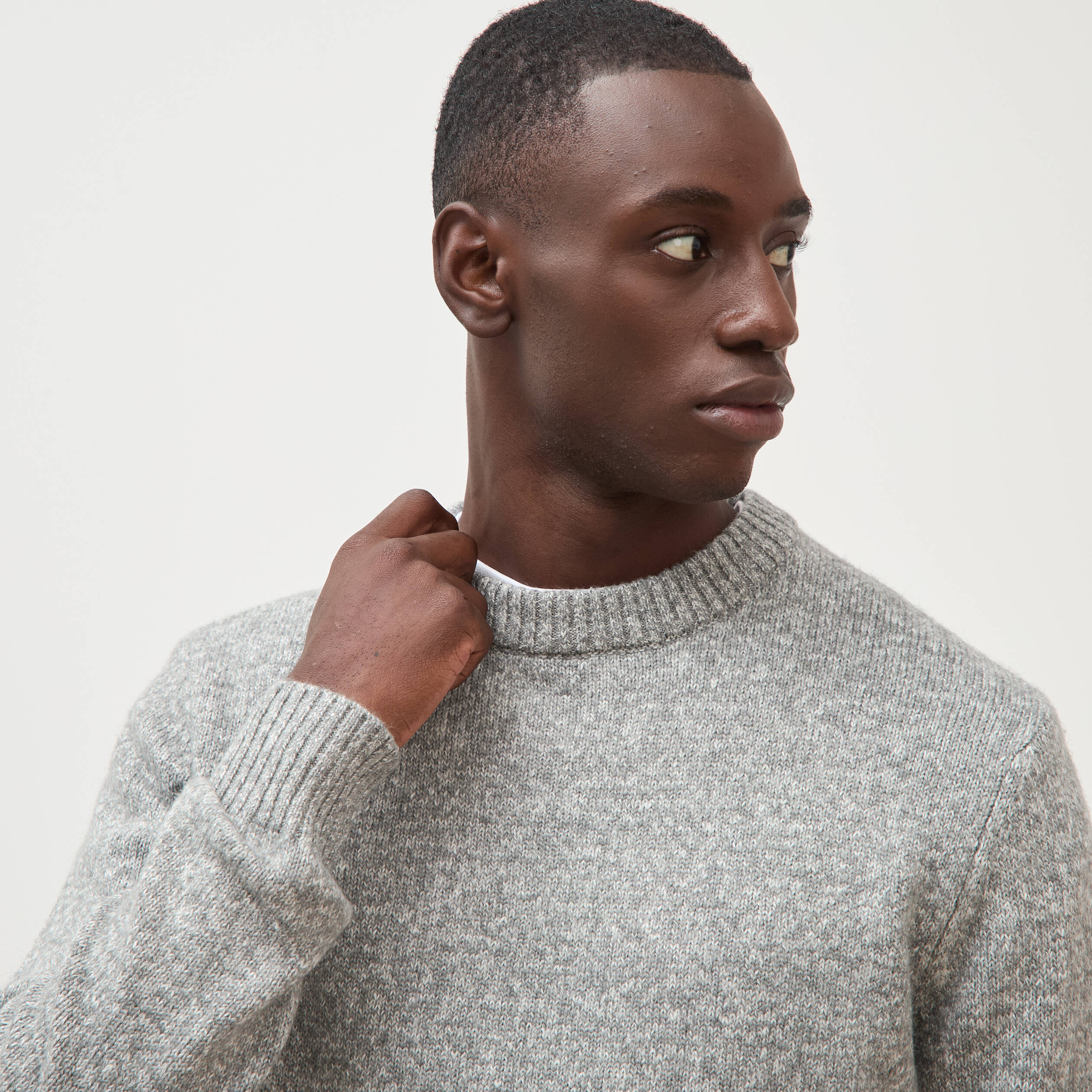 Pull droit tweed manches longues gris homme