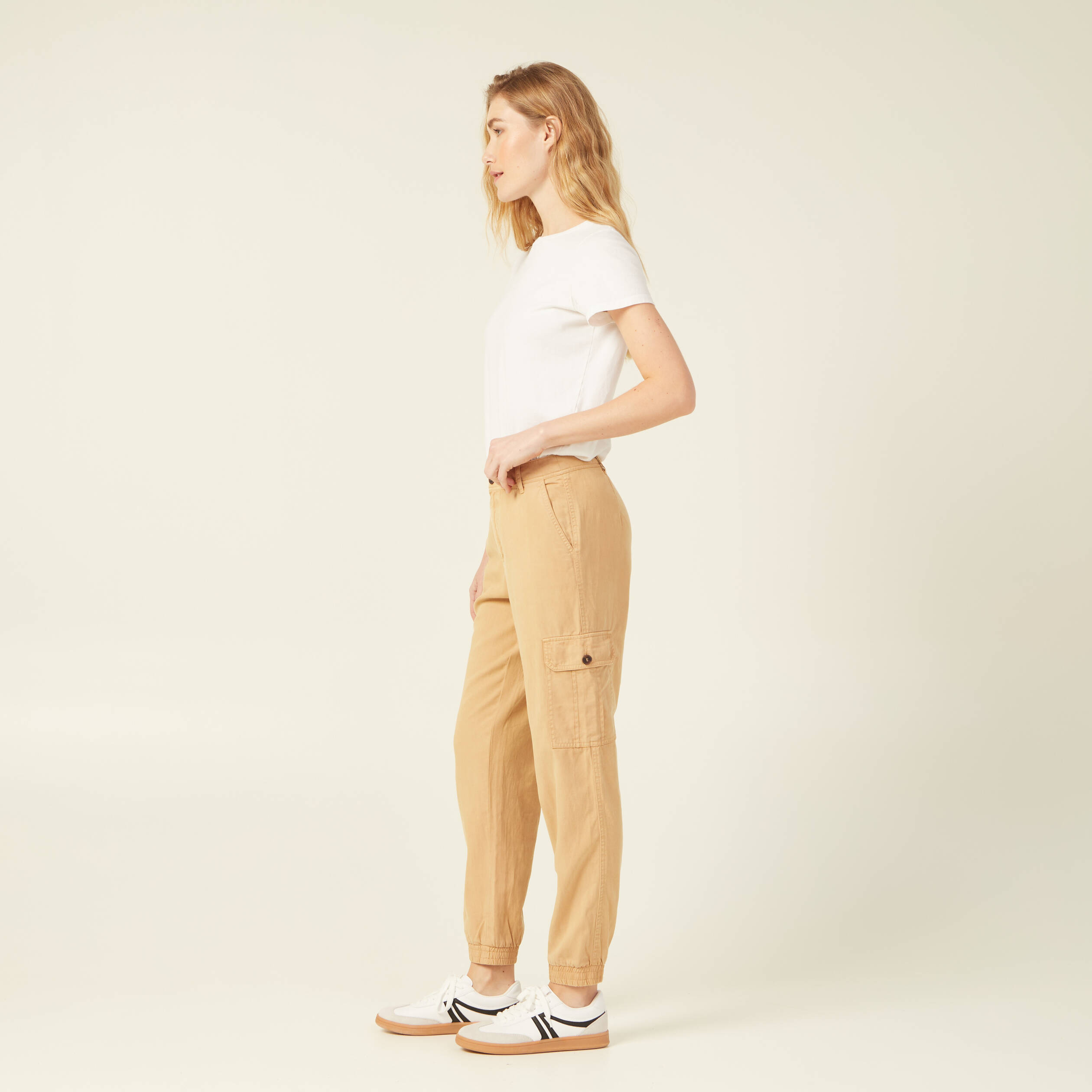 pantalon eco responsable beige femme Pantalon éco-responsable beige femme