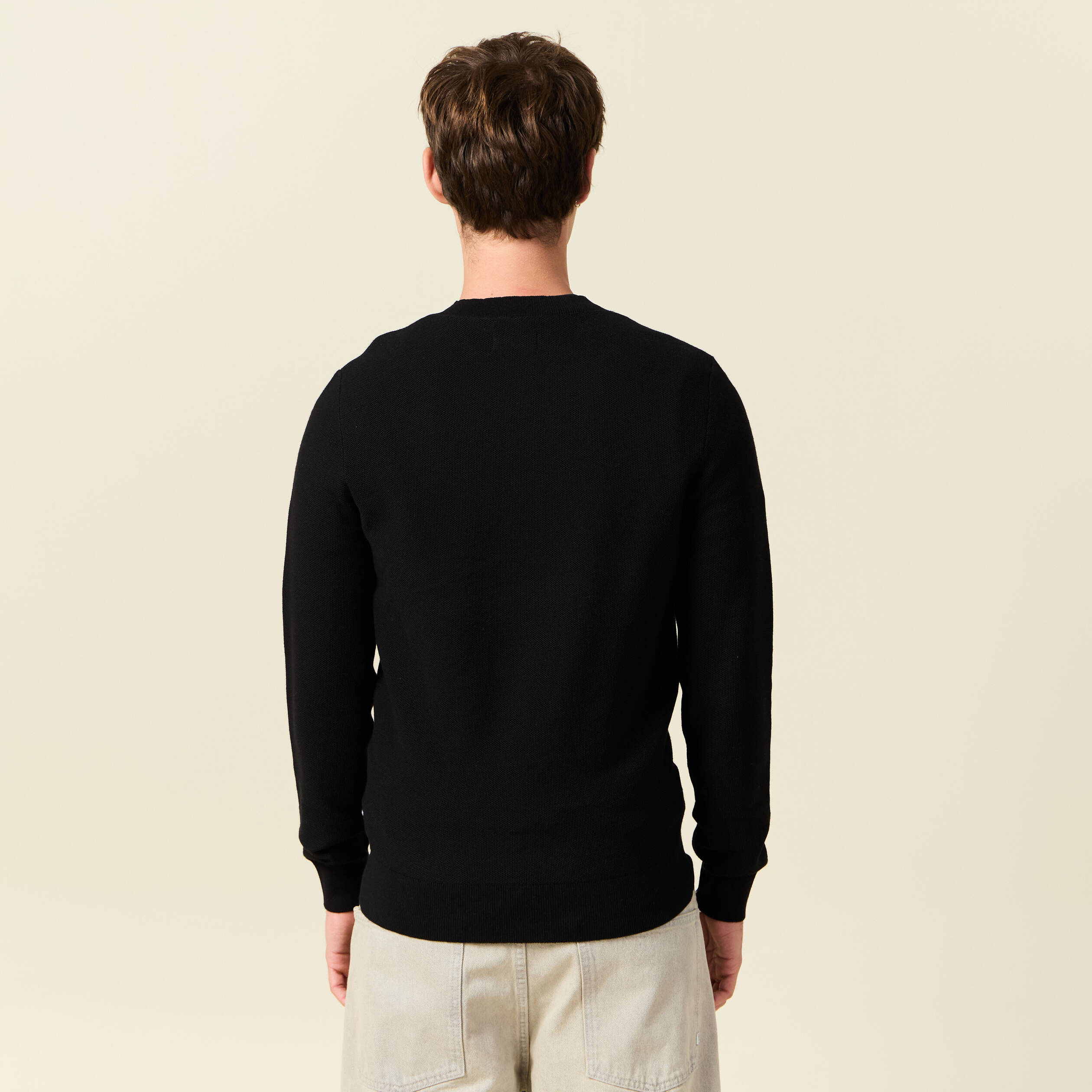 Pull col V noir homme