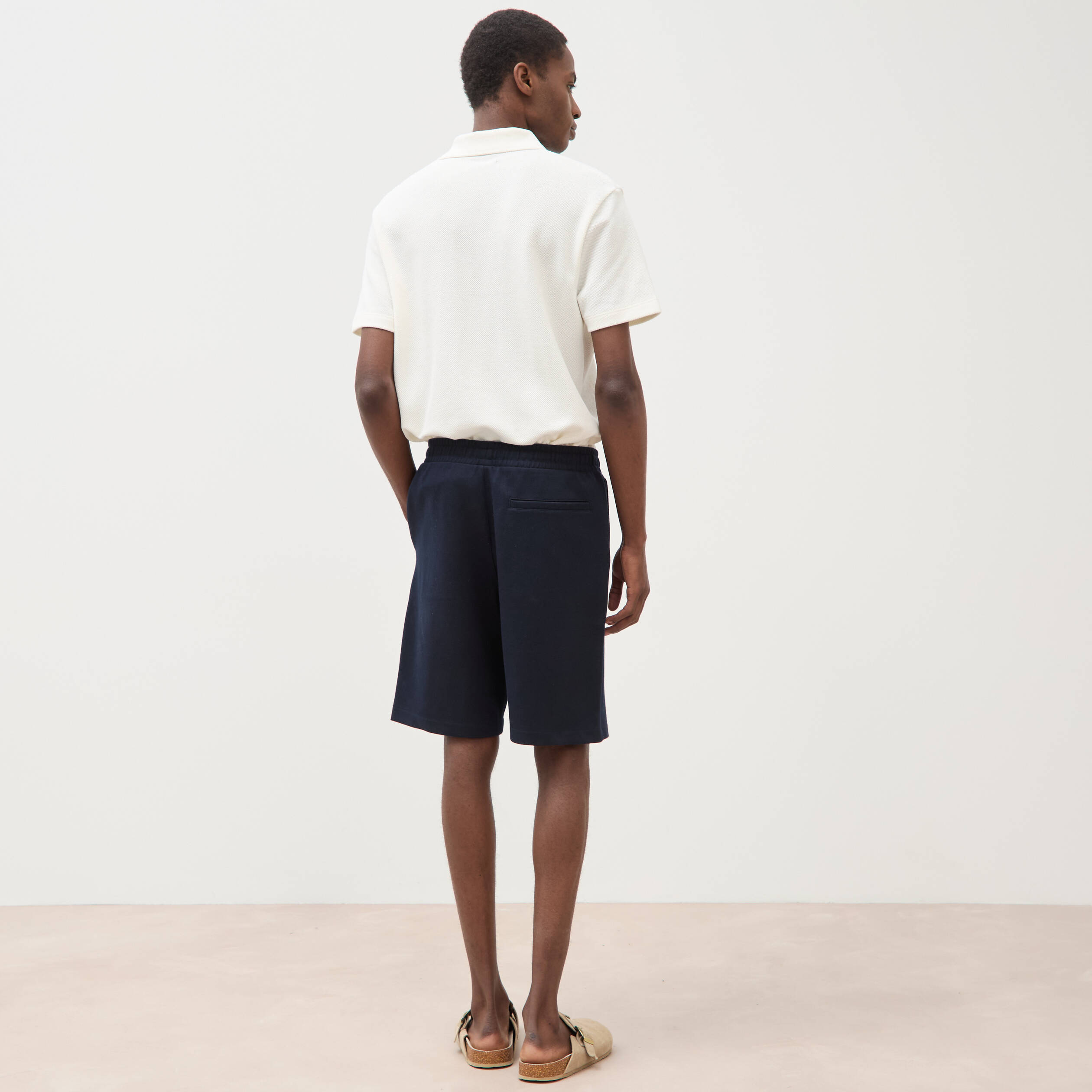 Bermuda droit &eacute;lastiqu&eacute; bleu marine homme