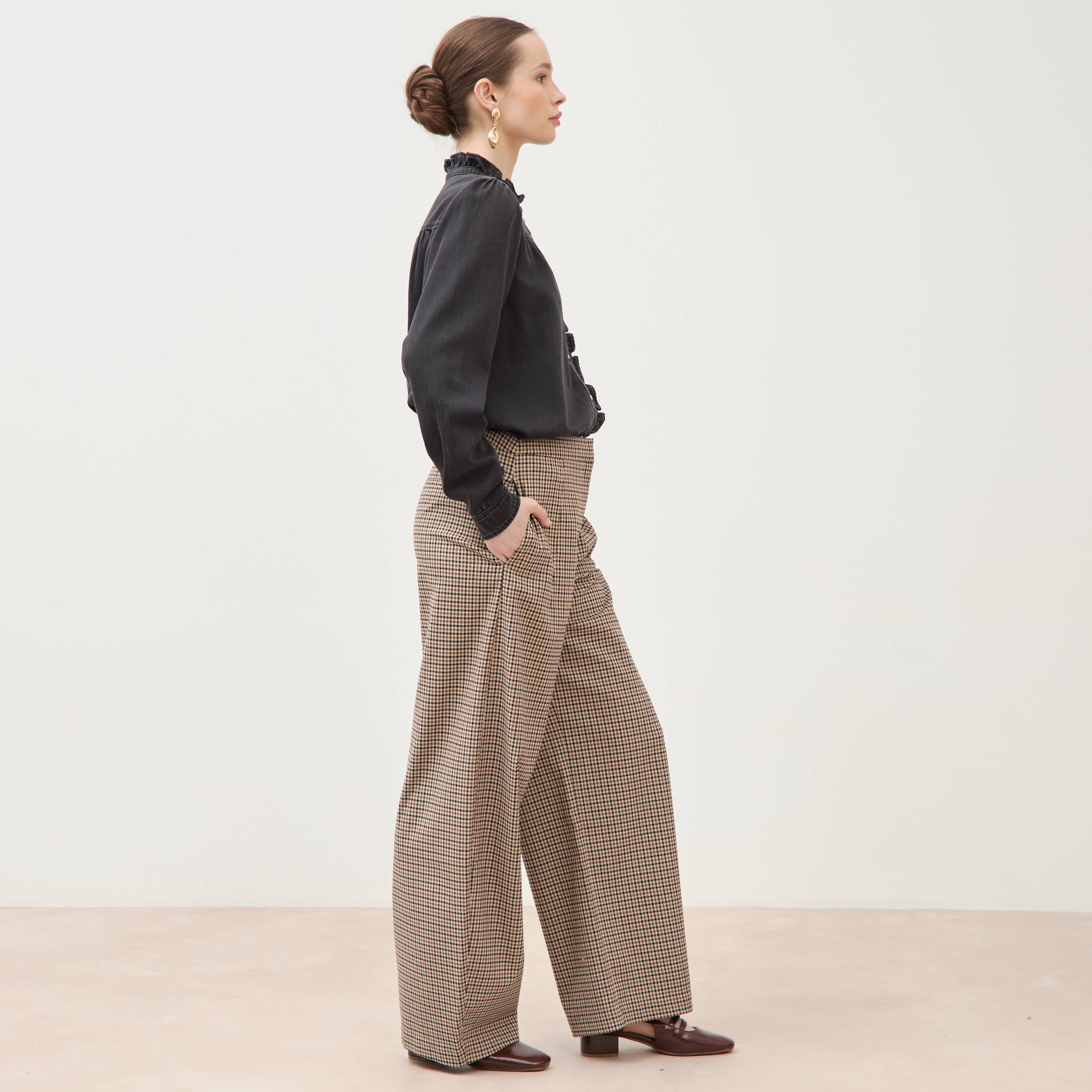 Pantalon barrel bas resserr&eacute; &agrave; carreaux ficelle femme