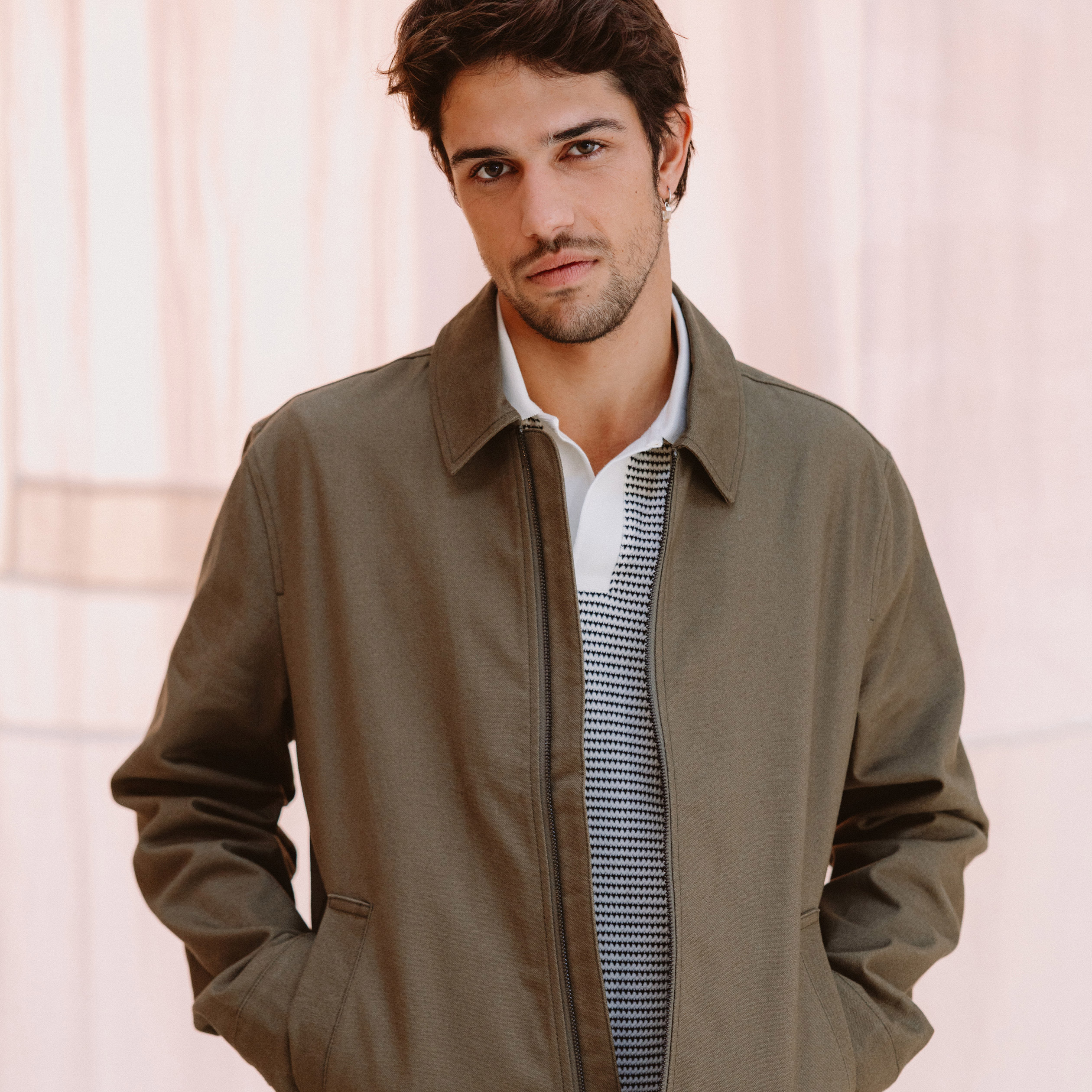 Blouson droit court en coton vert kaki homme