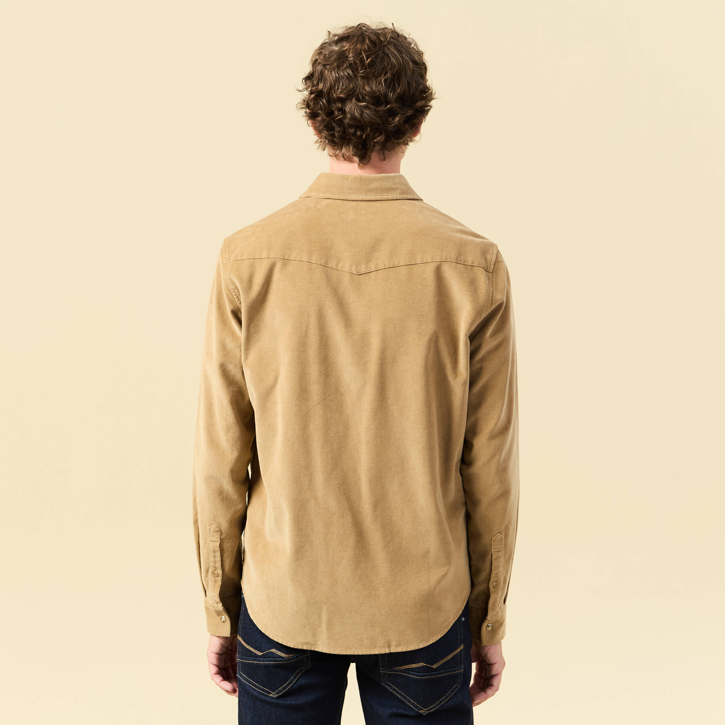 Chemise col classique manches longues beige homme