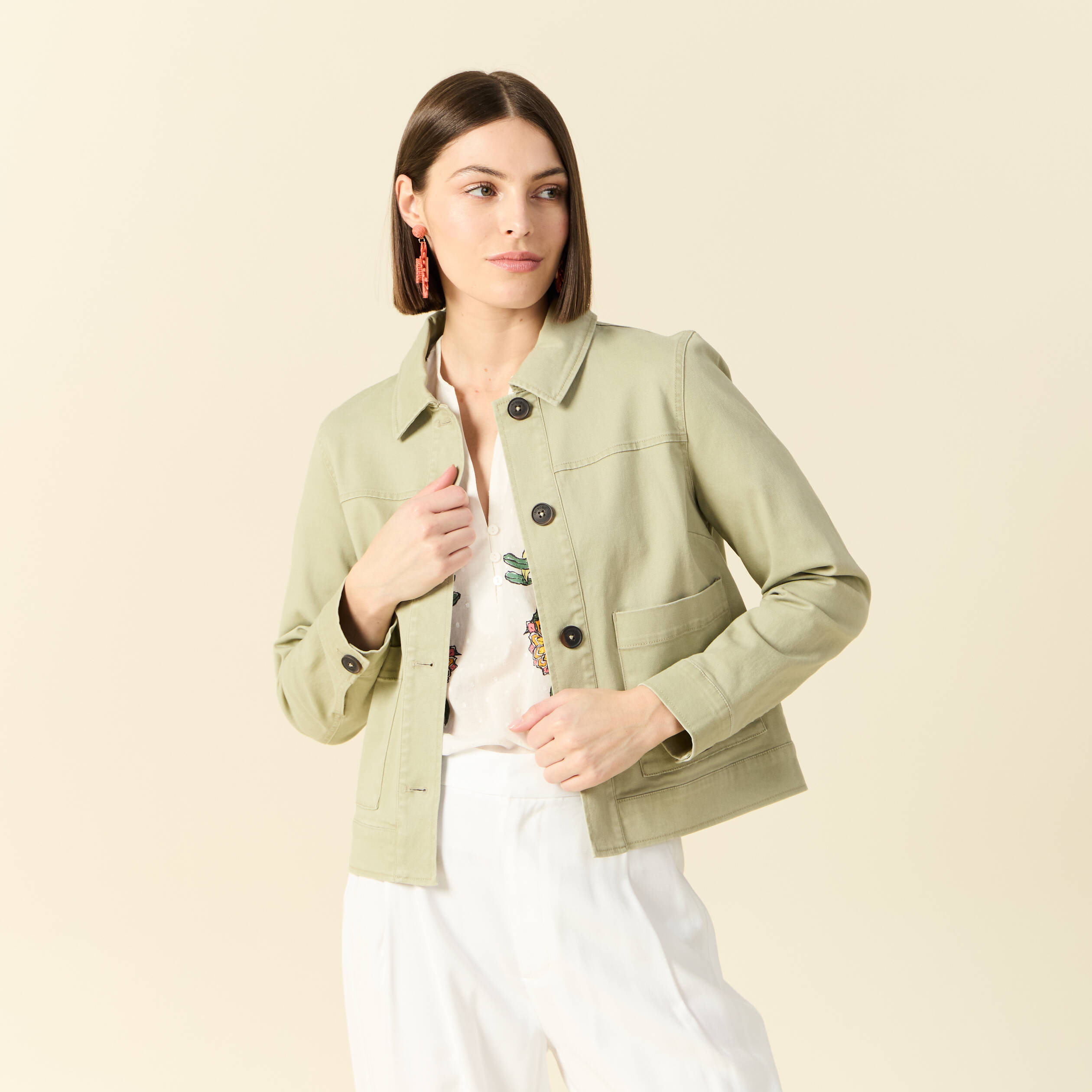 Blouson boutonn&eacute; vert kaki femme