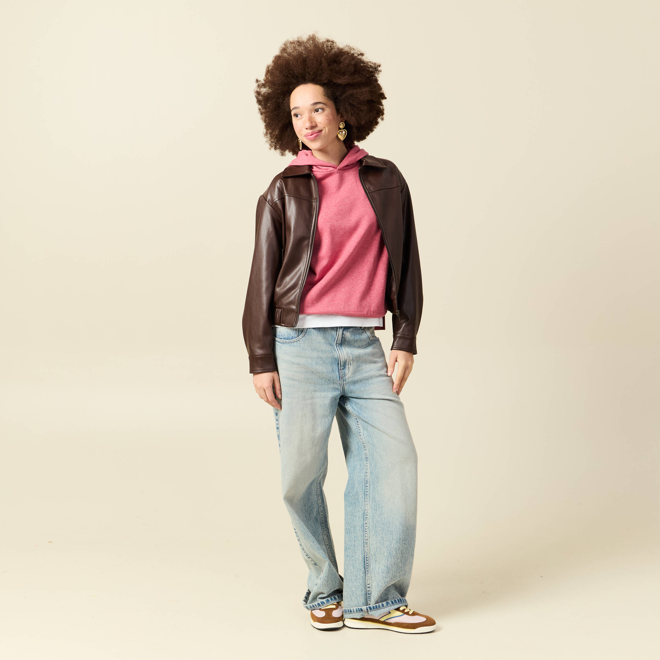 Sweat &agrave; capuche manches longues brillant mauve femme