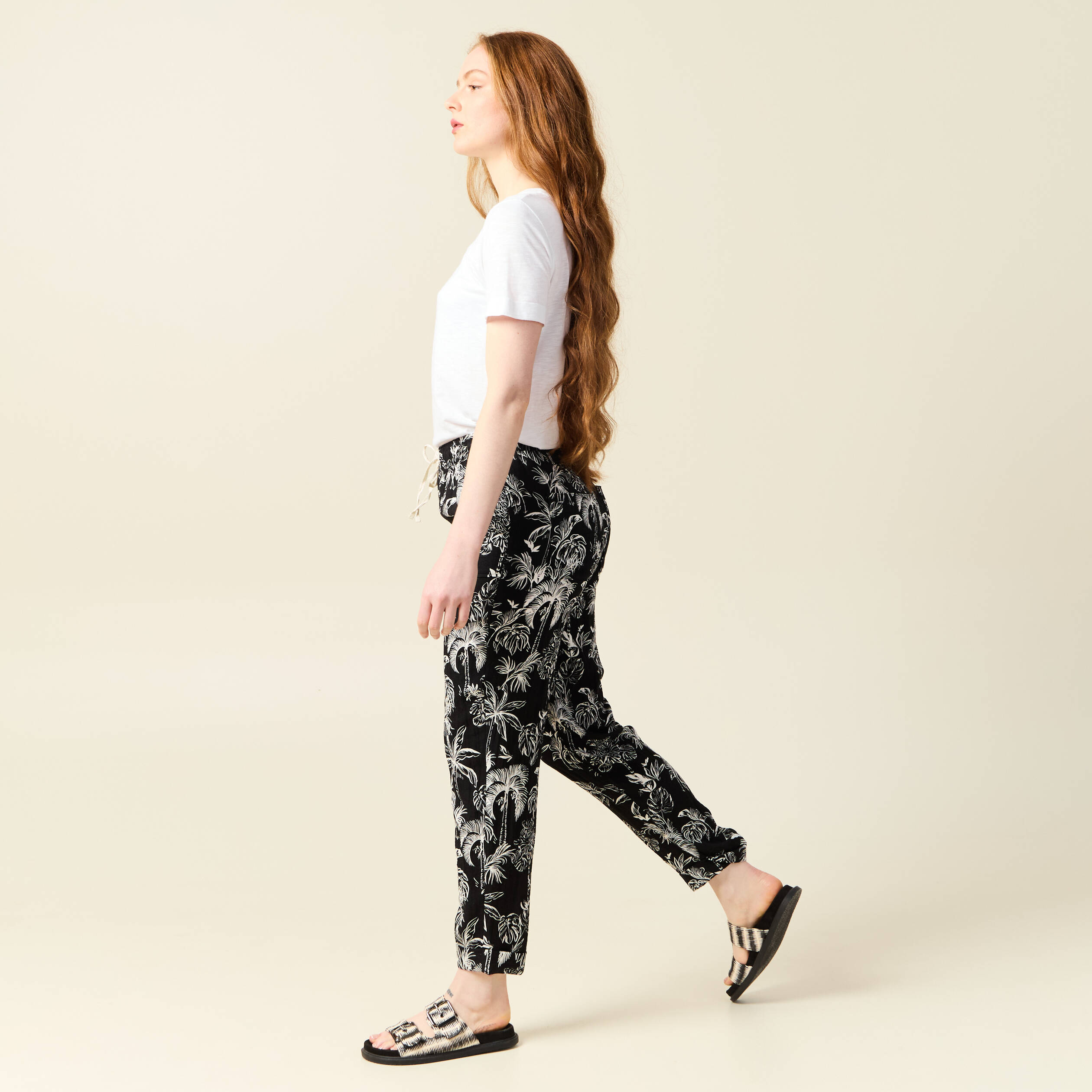 pantalon carotte fluide noir femme Pantalon carotte fluide noir femme