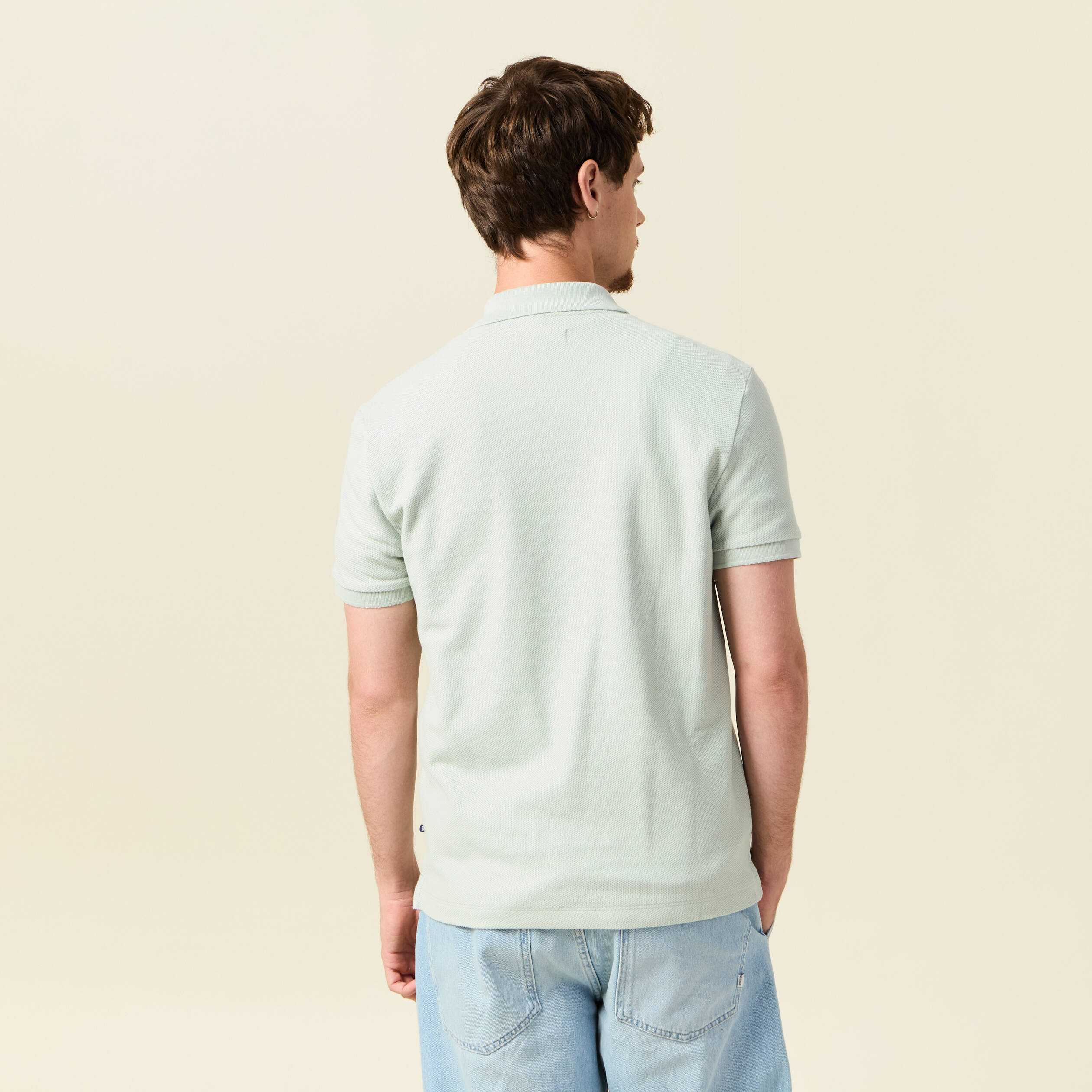 Polo cintr&eacute; manches courtes en coton vert clair homme