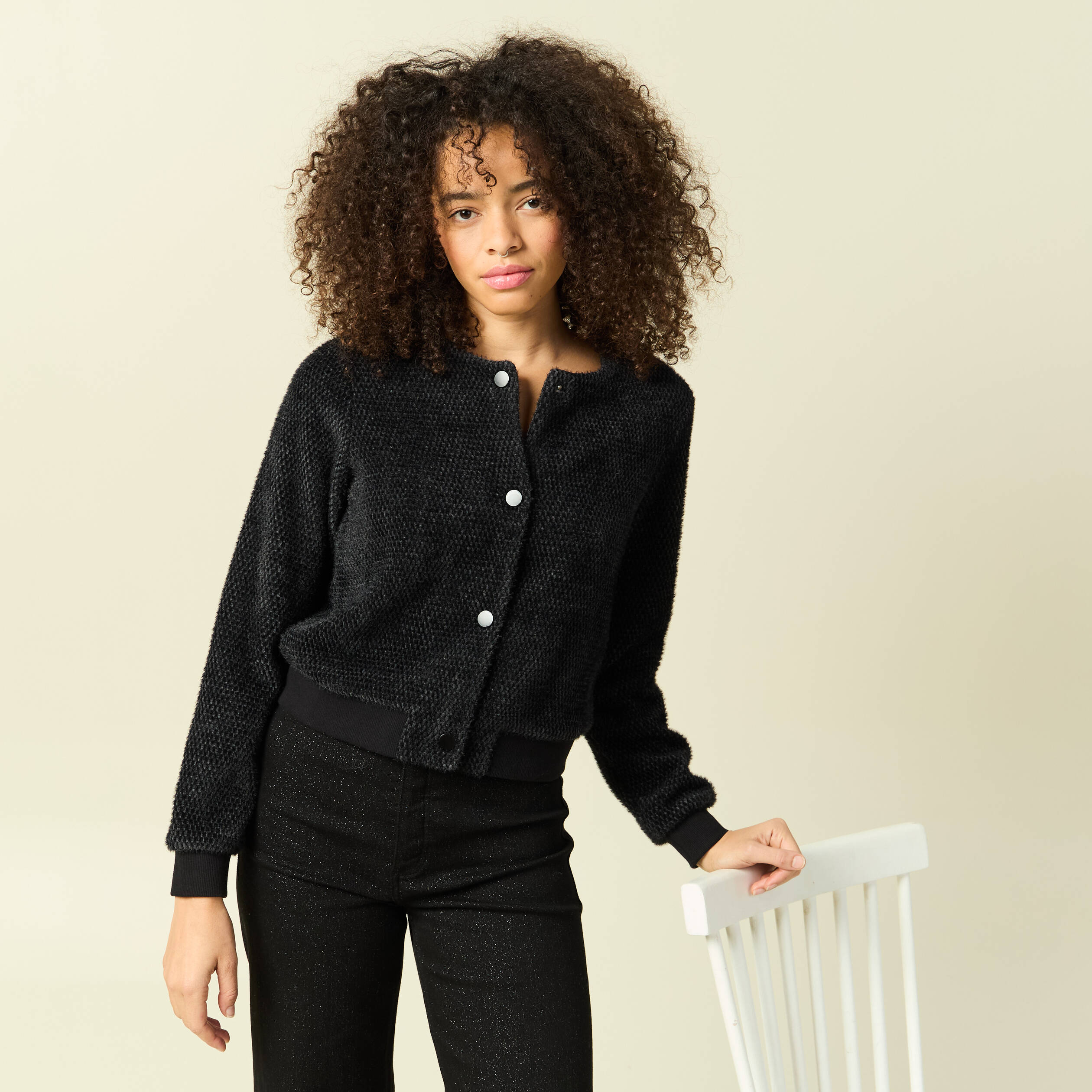 Gilet droit court manches longues noir femme Vibs