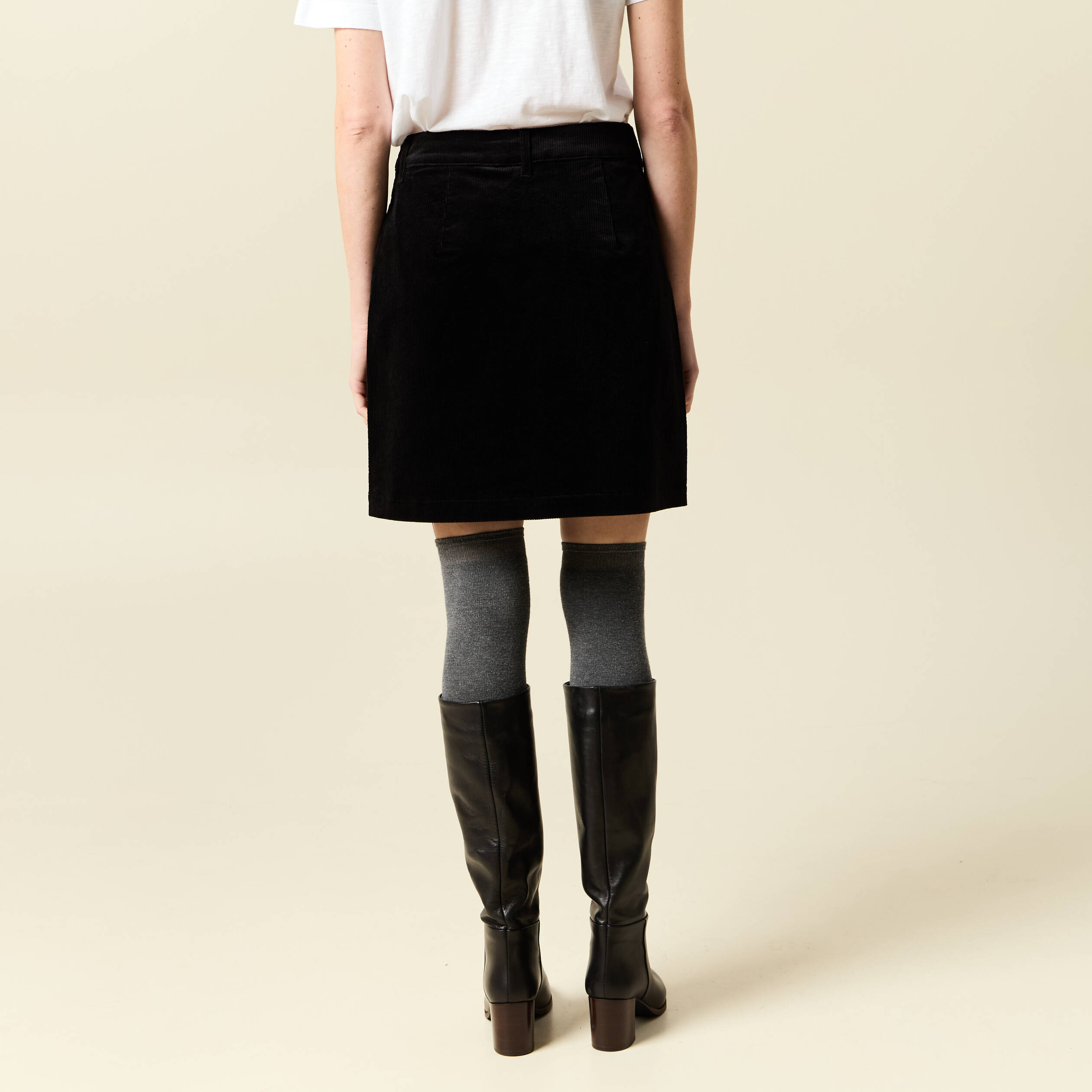 Jupe Courte Taille Moyenne Principles Petite, Velours Noir Avec Garni, Taille élastique