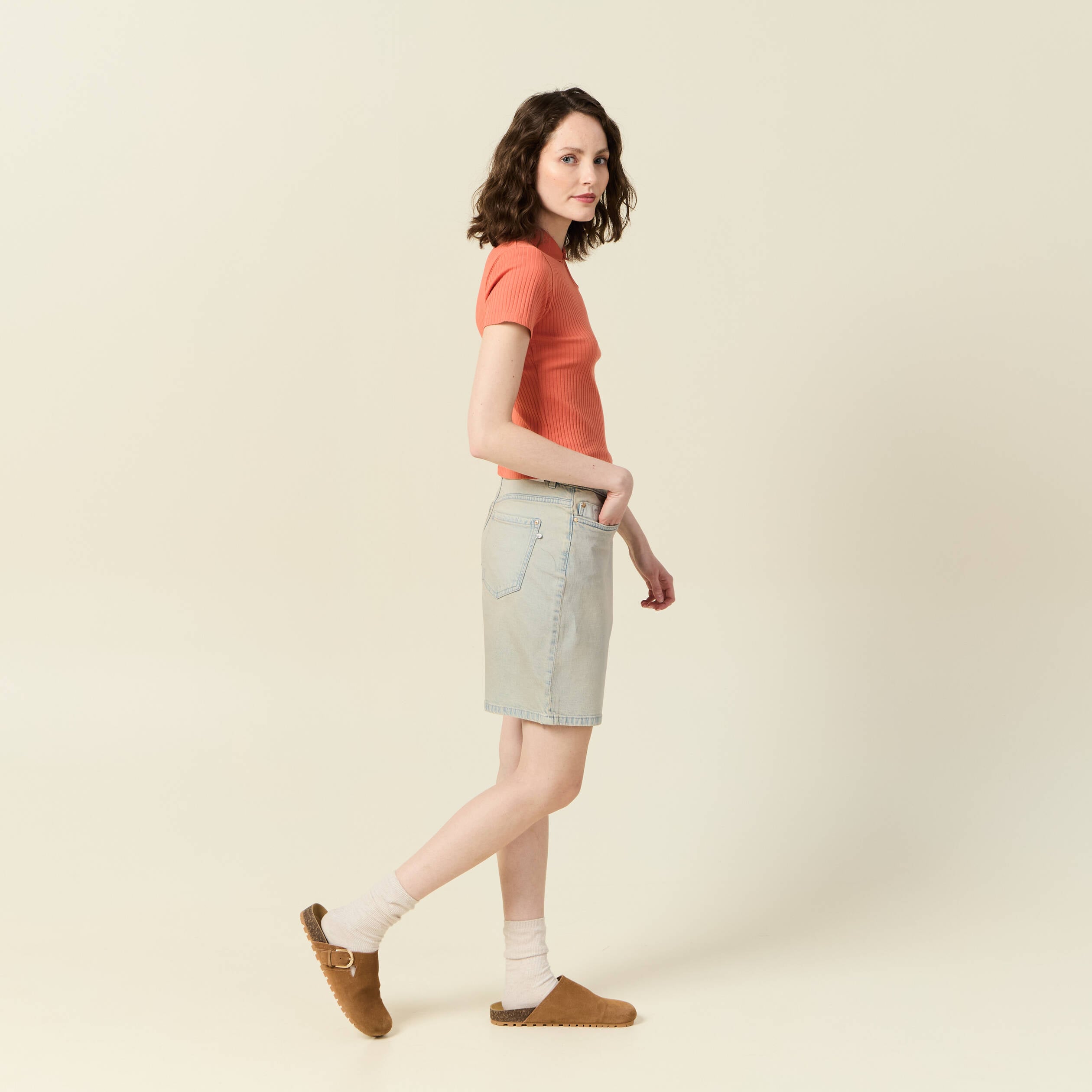 Polo manches courtes orange fonc&eacute; femme