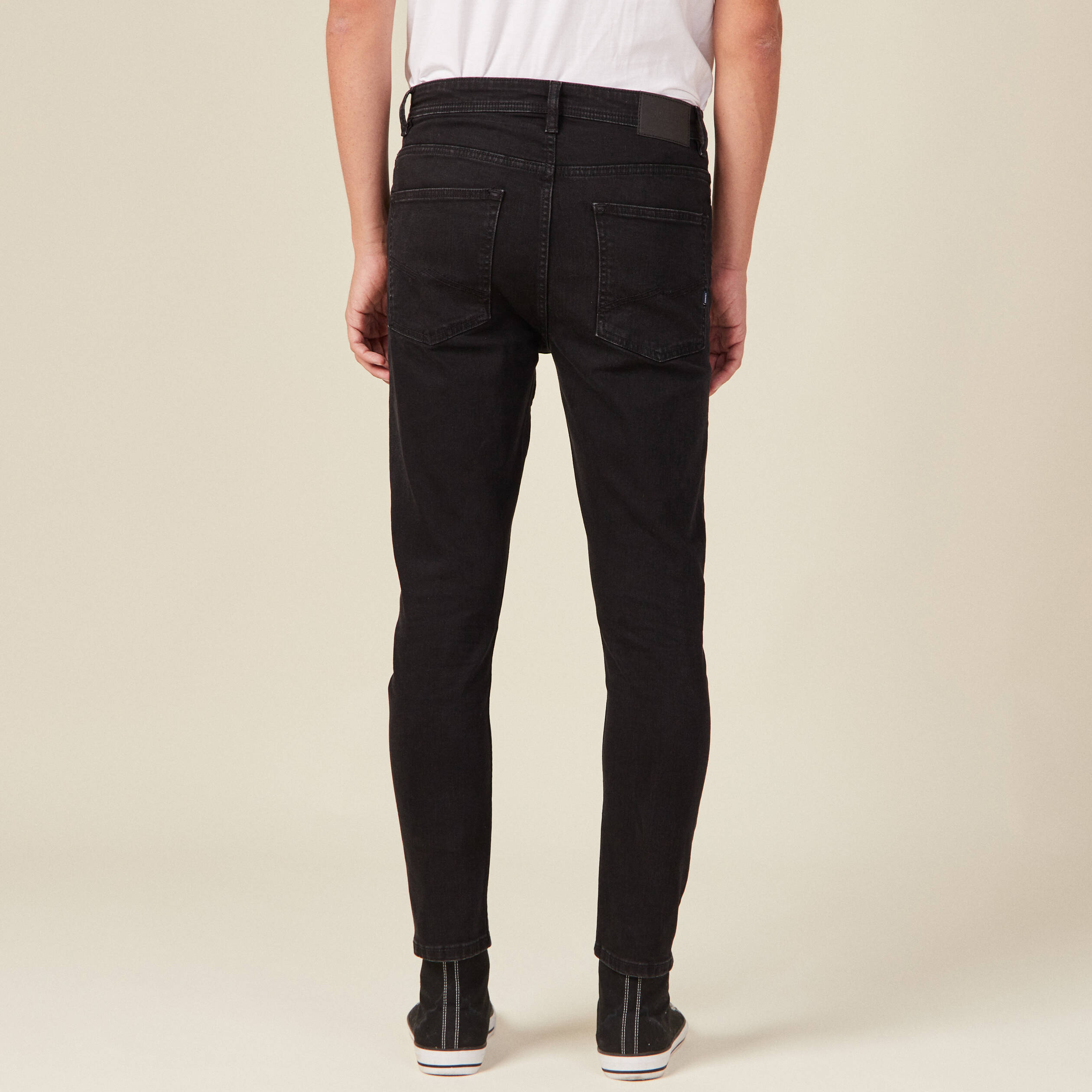 Jeans tapered 5 poches denim noir homme