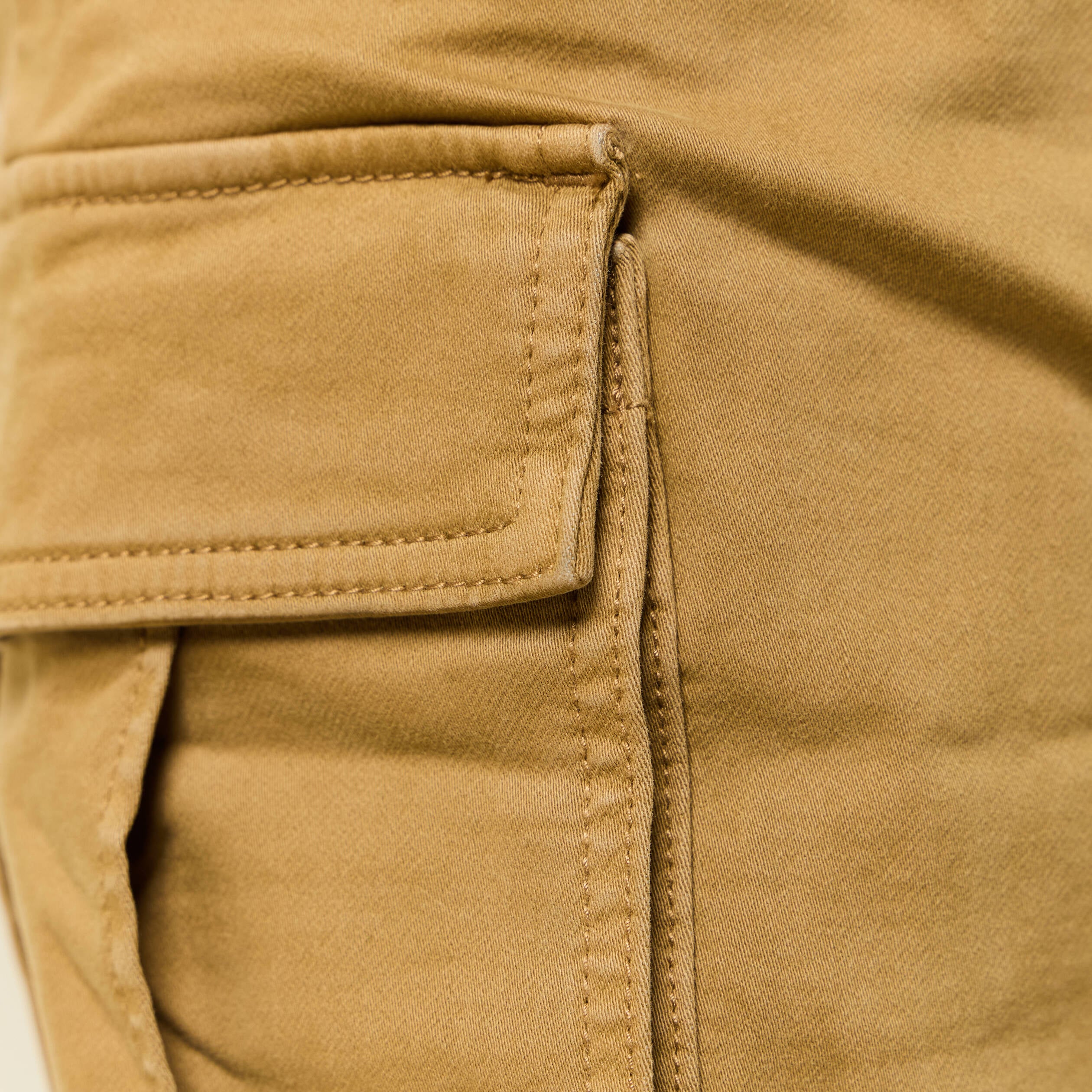 Pantalon battle bas resserr&eacute; vert kaki homme
