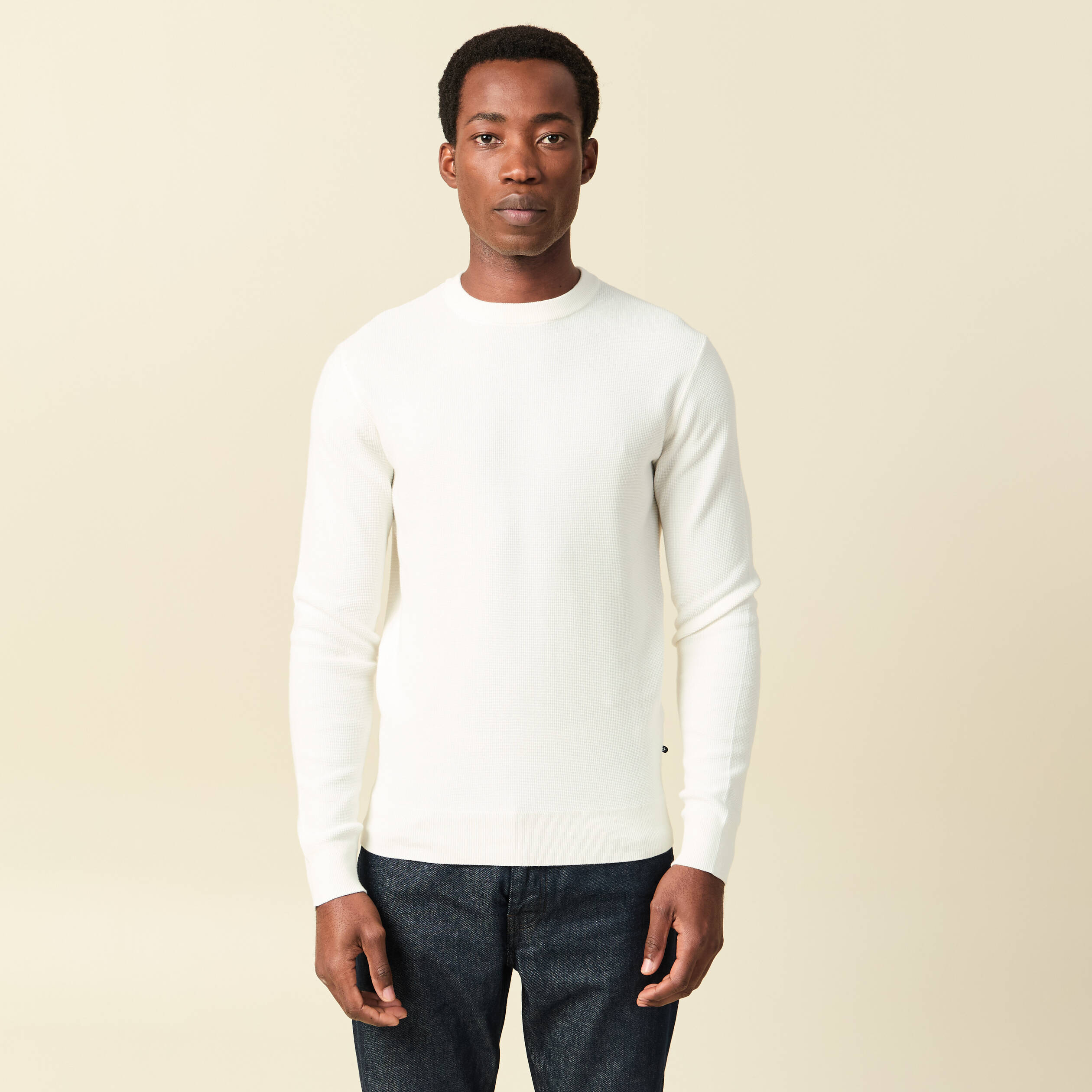 Pull fin col rond manches longues ecru homme