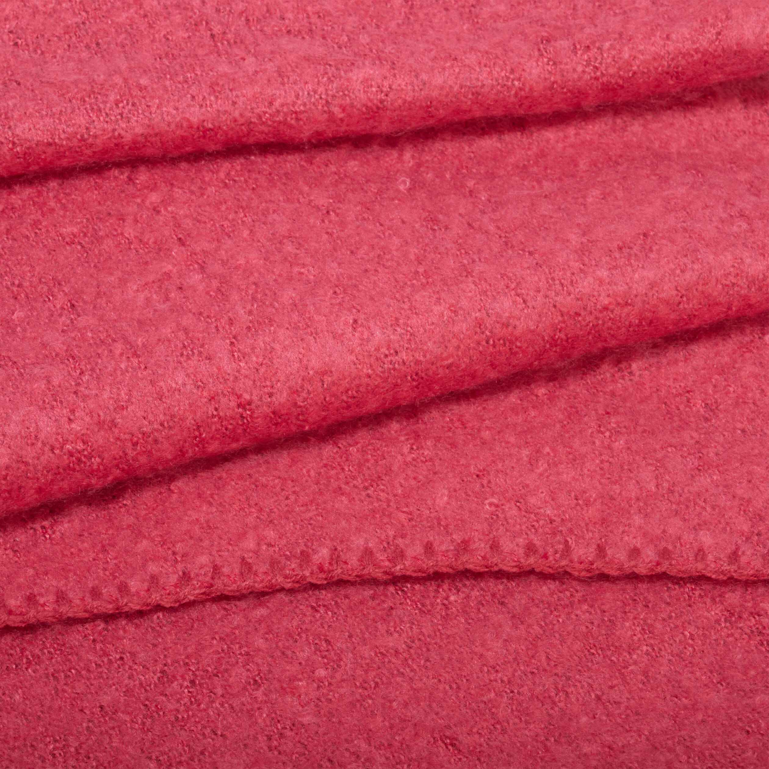&Eacute;charpe maille duveteuse rose cerise femme