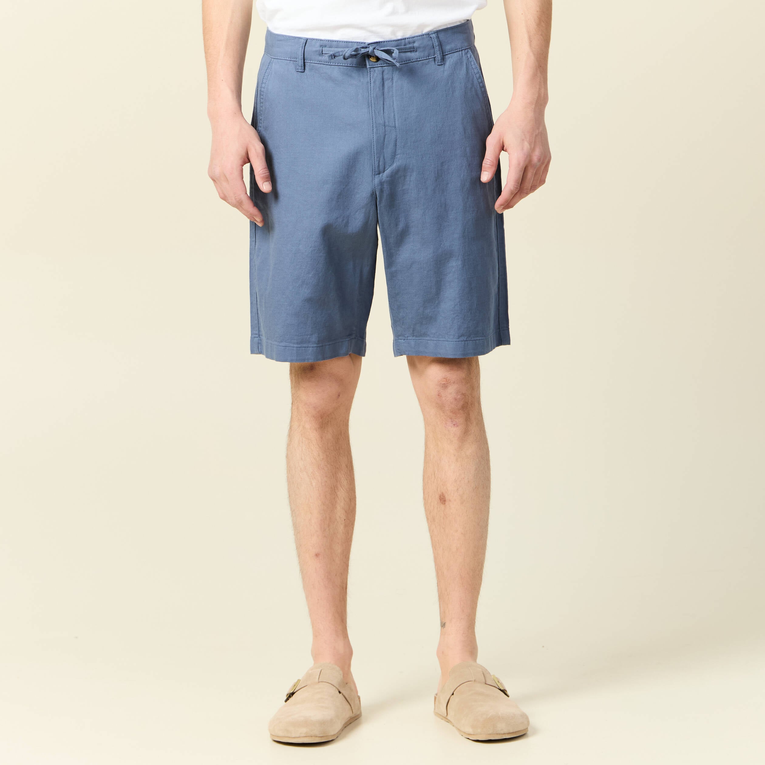 Bermuda droit bleu fonc&eacute; homme