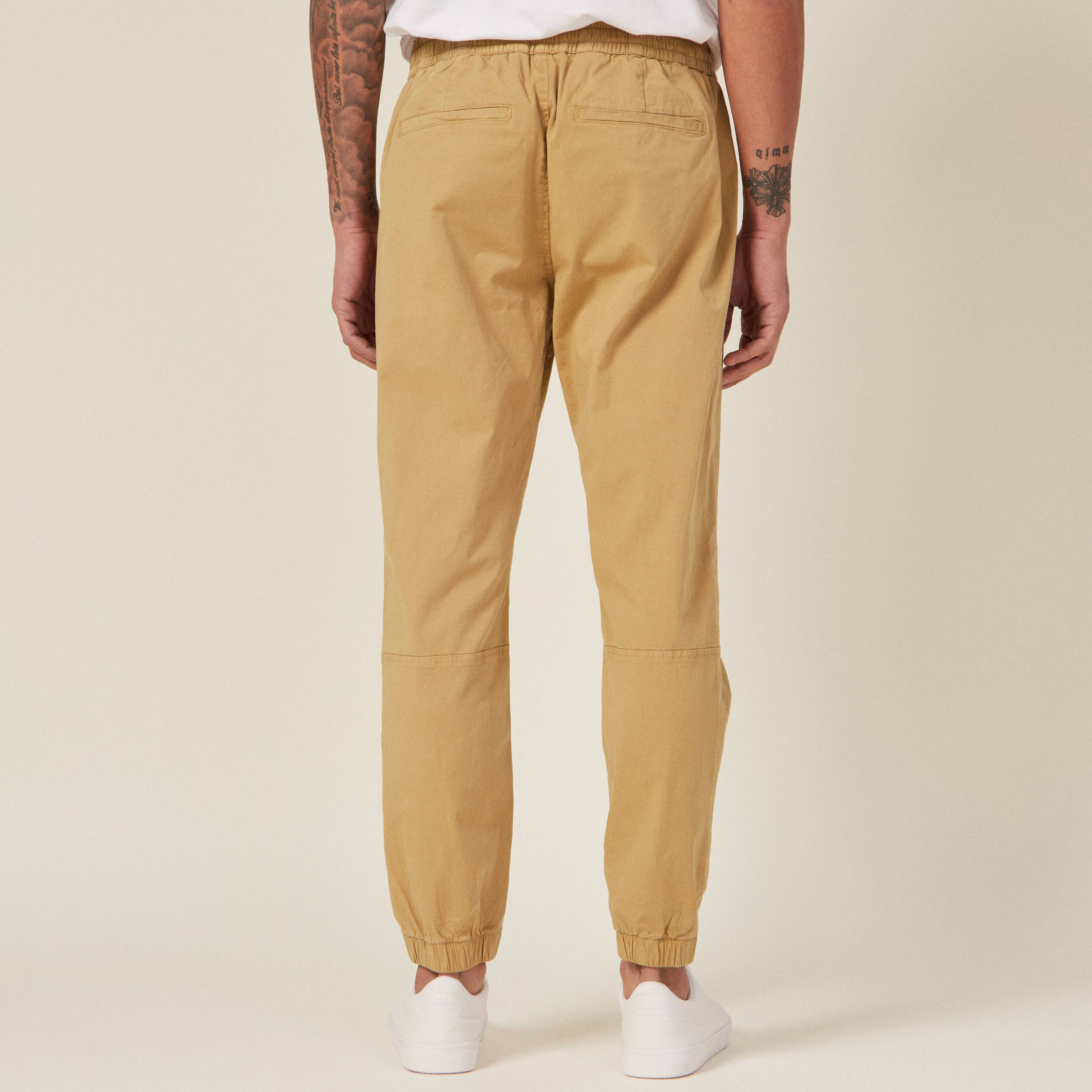 jogger droit bas resserre vert olive homme Jogger droit bas resserré vert olive homme