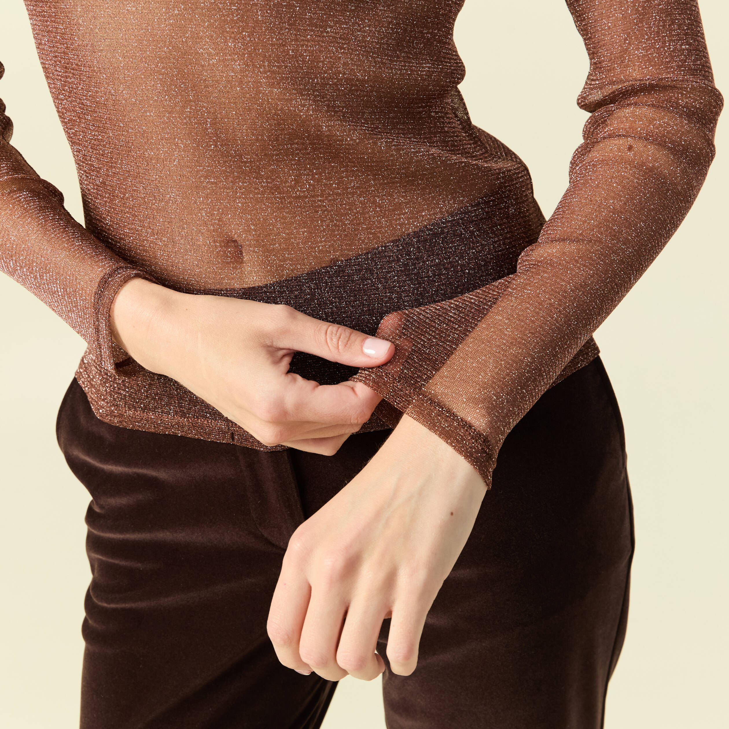 T-shirt manches longues col rond marron femme