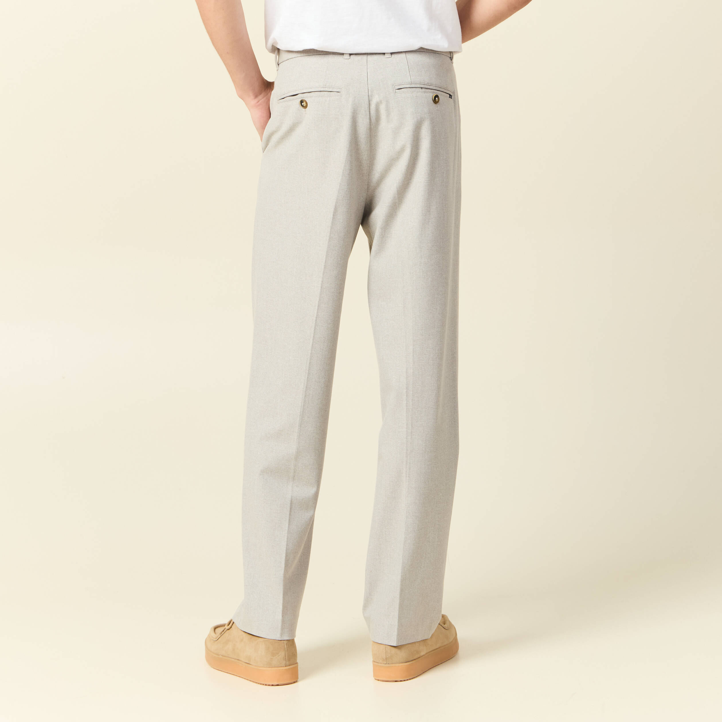 pantalon chino large a pinces beige homme Pantalon chino large à pinces beige homme