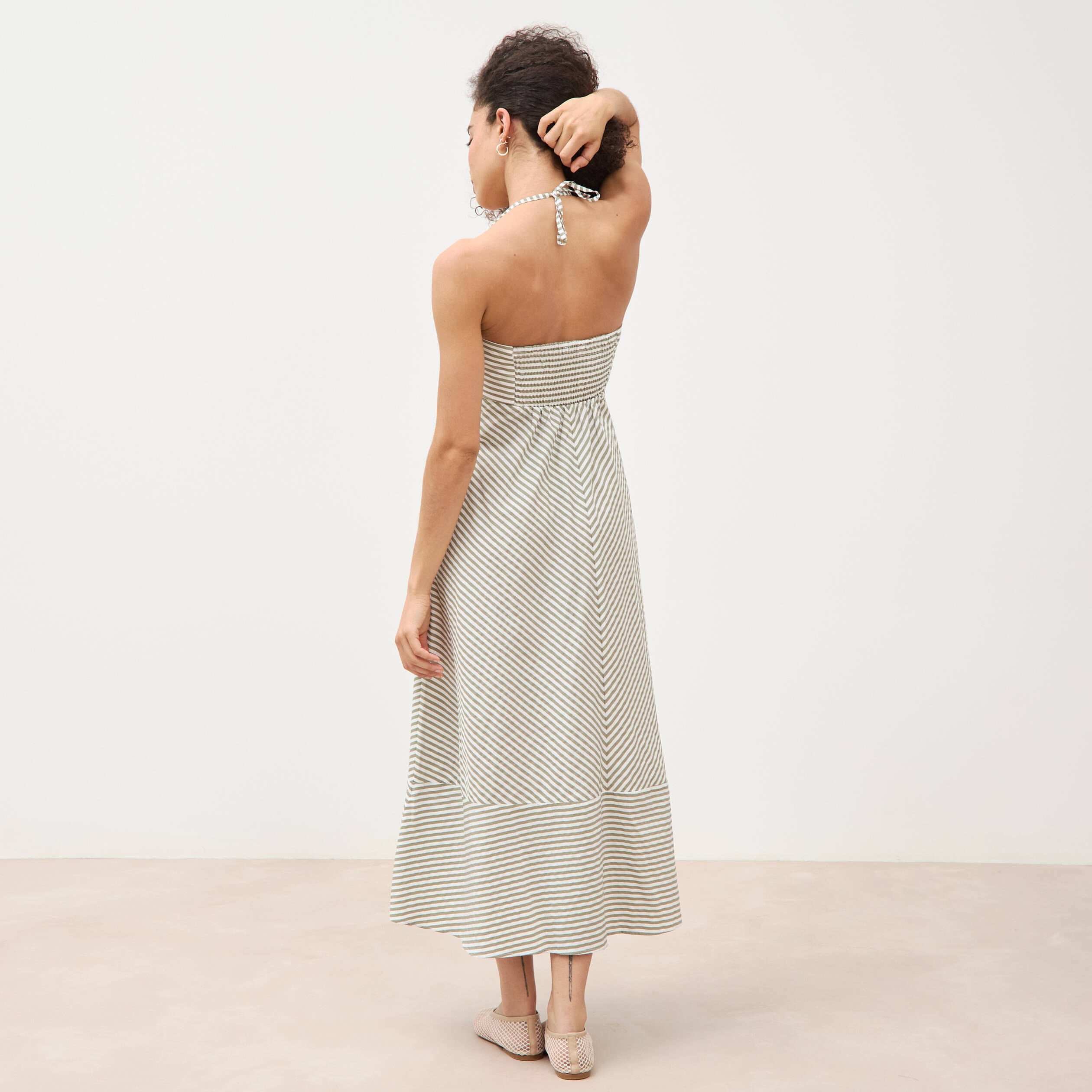 Robe longue &eacute;vas&eacute;e &agrave; bretelles bleu gris femme