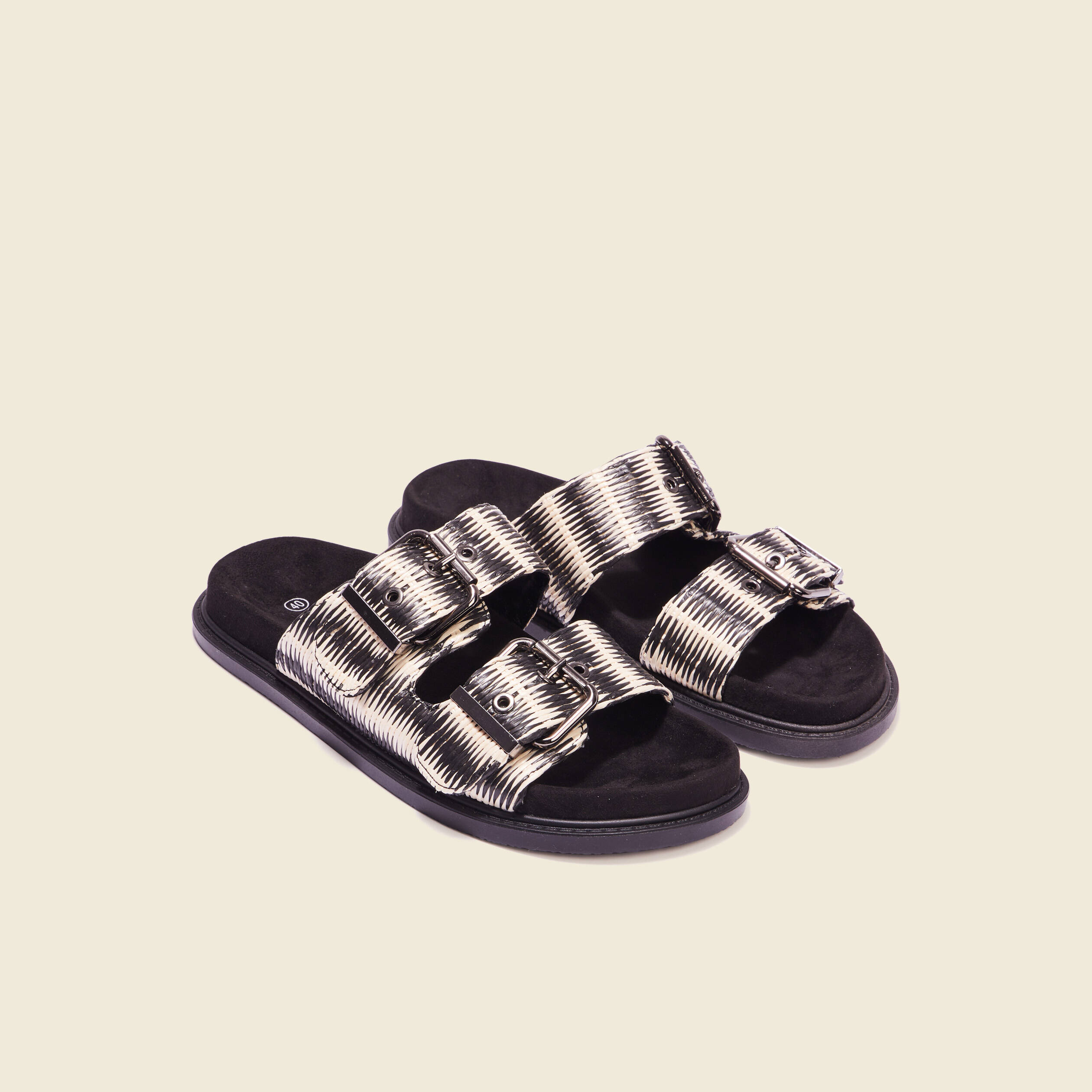mules plates avec boucles noir femme Mules plates avec boucles noir femme