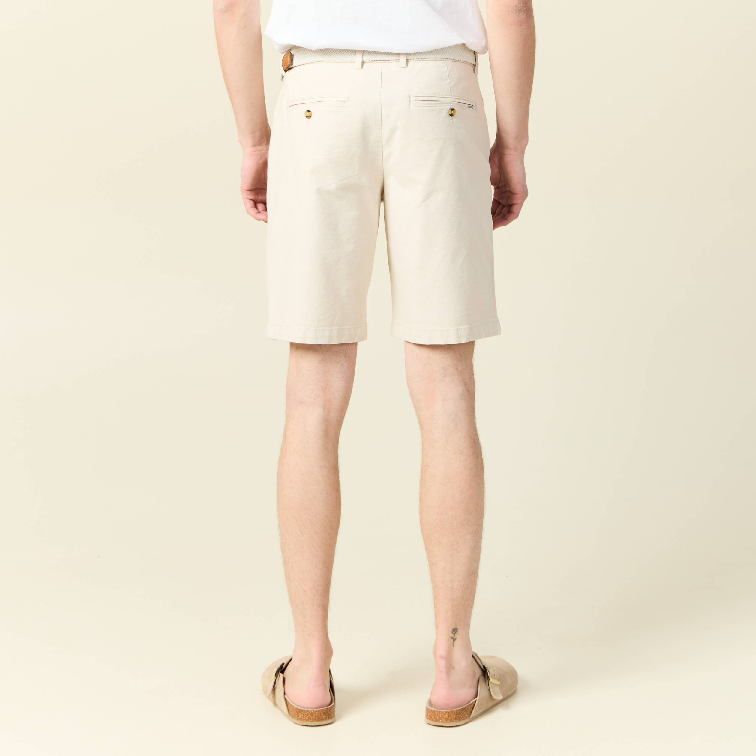 Bermuda droit chino ceinture sable homme