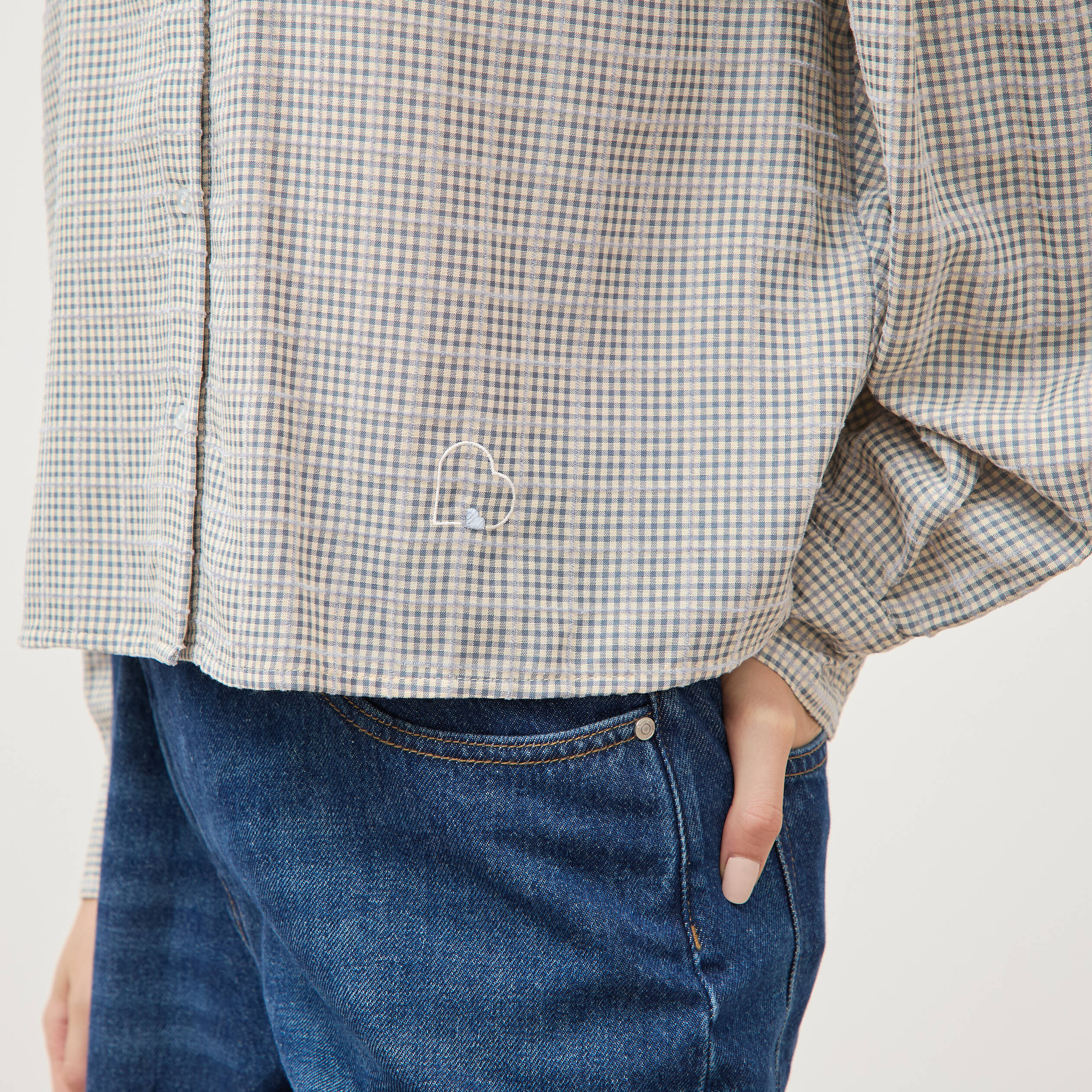 Chemise droite manches longues ray&eacute;e bleu gris femme
