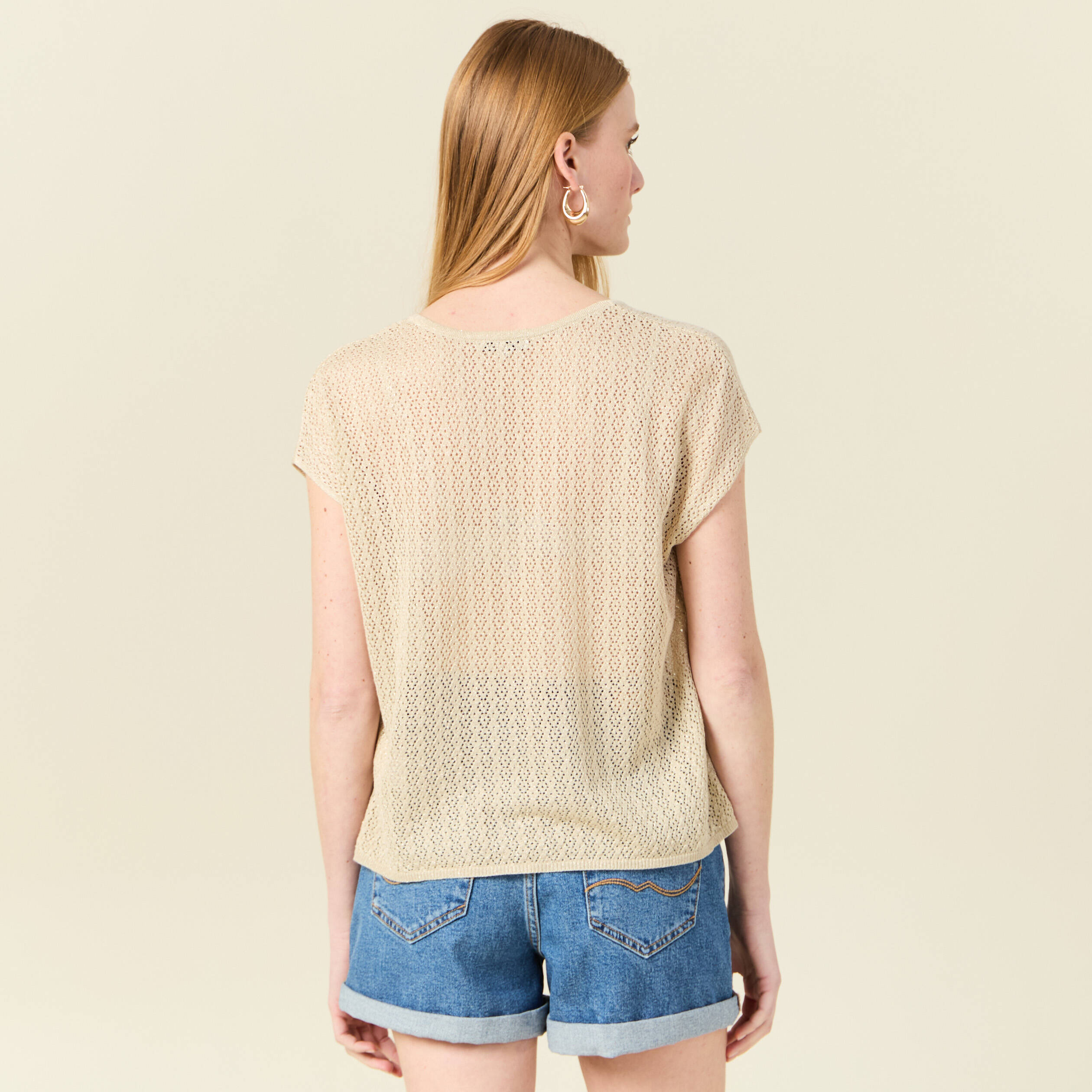 Pull manches courtes ajouré creme femme