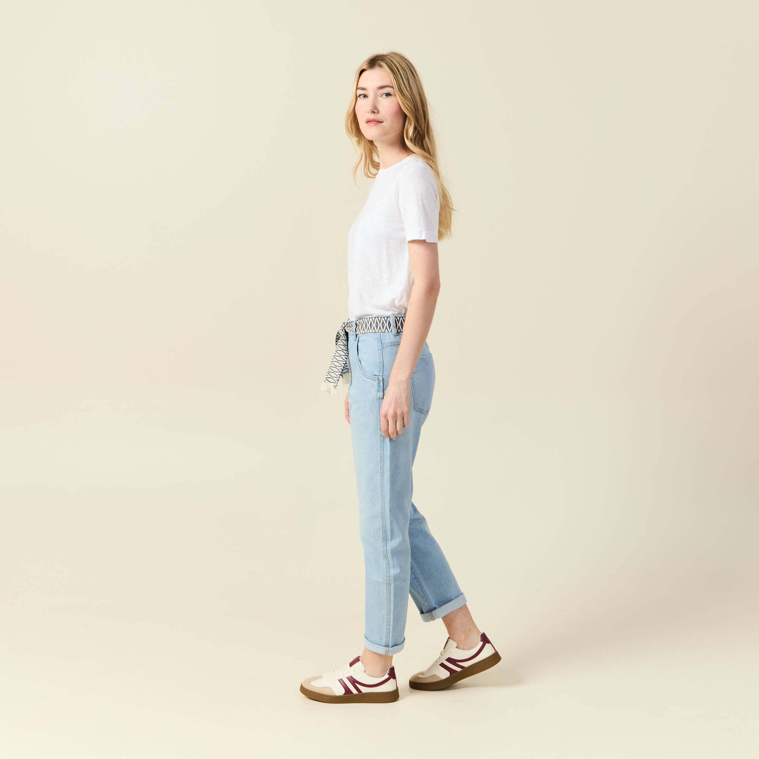 jeans boyfriend ceinture denim bleach femme Jeans boyfriend ceinturé denim bleach femme