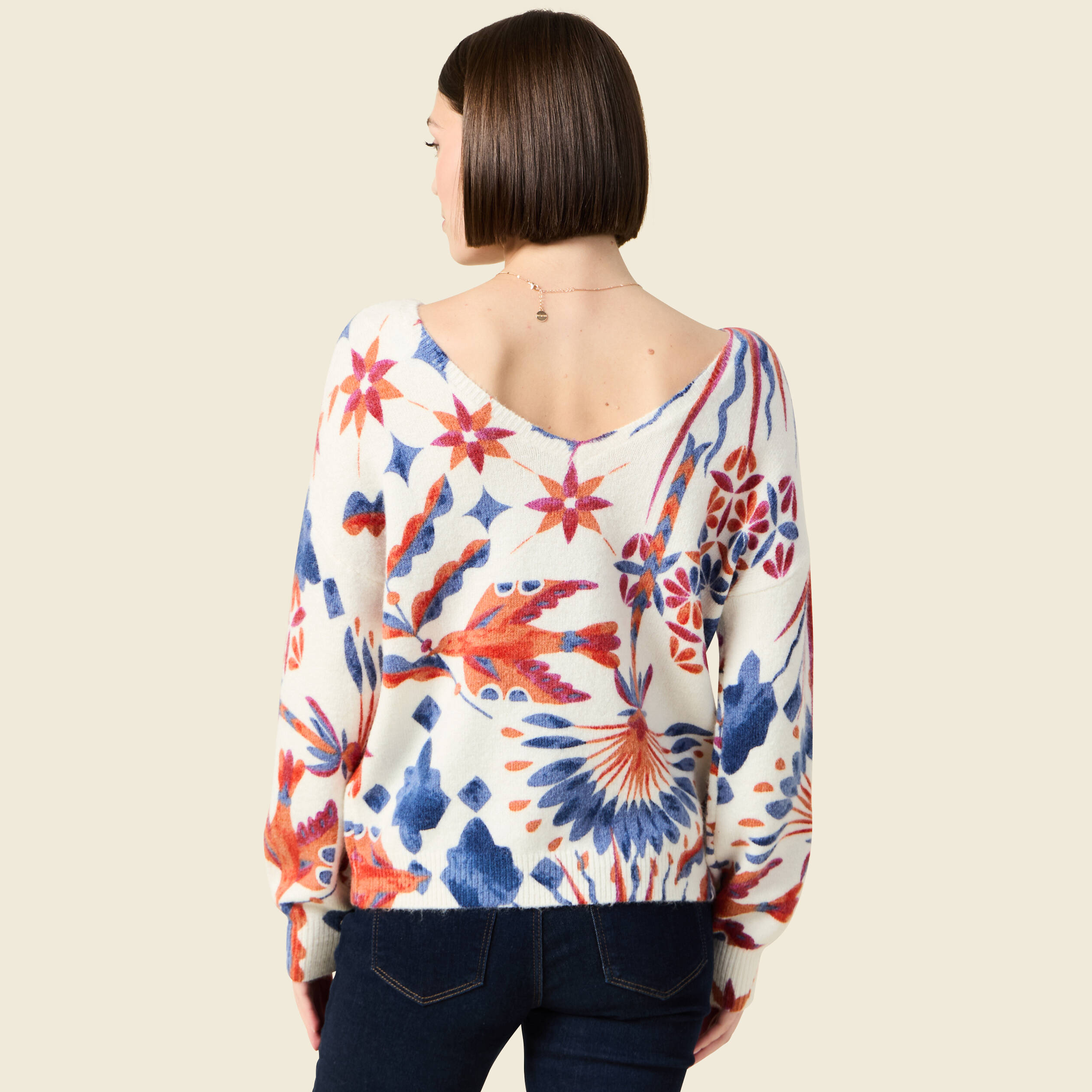 pull manches longues col en v creme femme Pull manches longues col en V creme femme