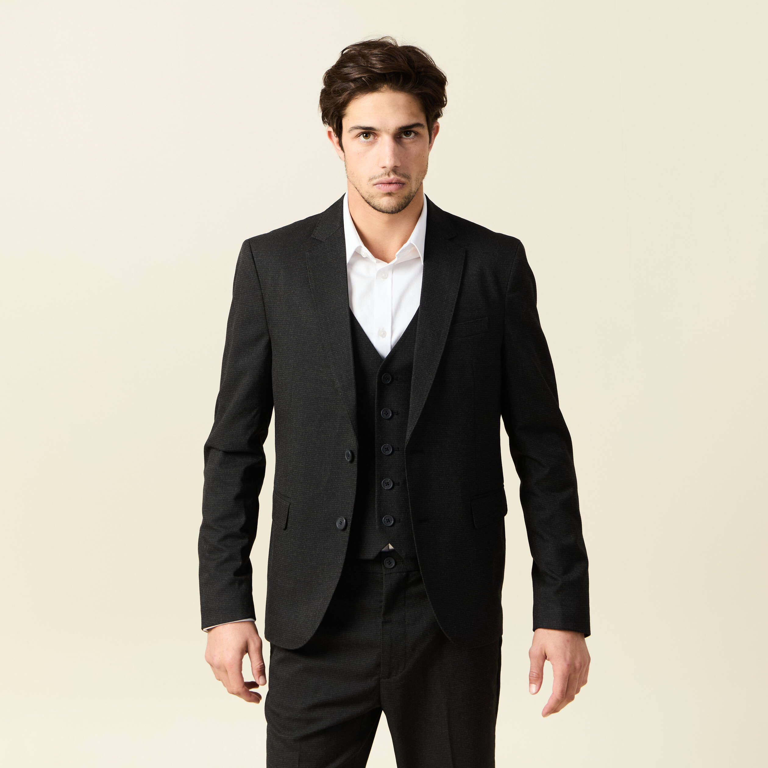 Veste blazer cintr&eacute;e noir homme