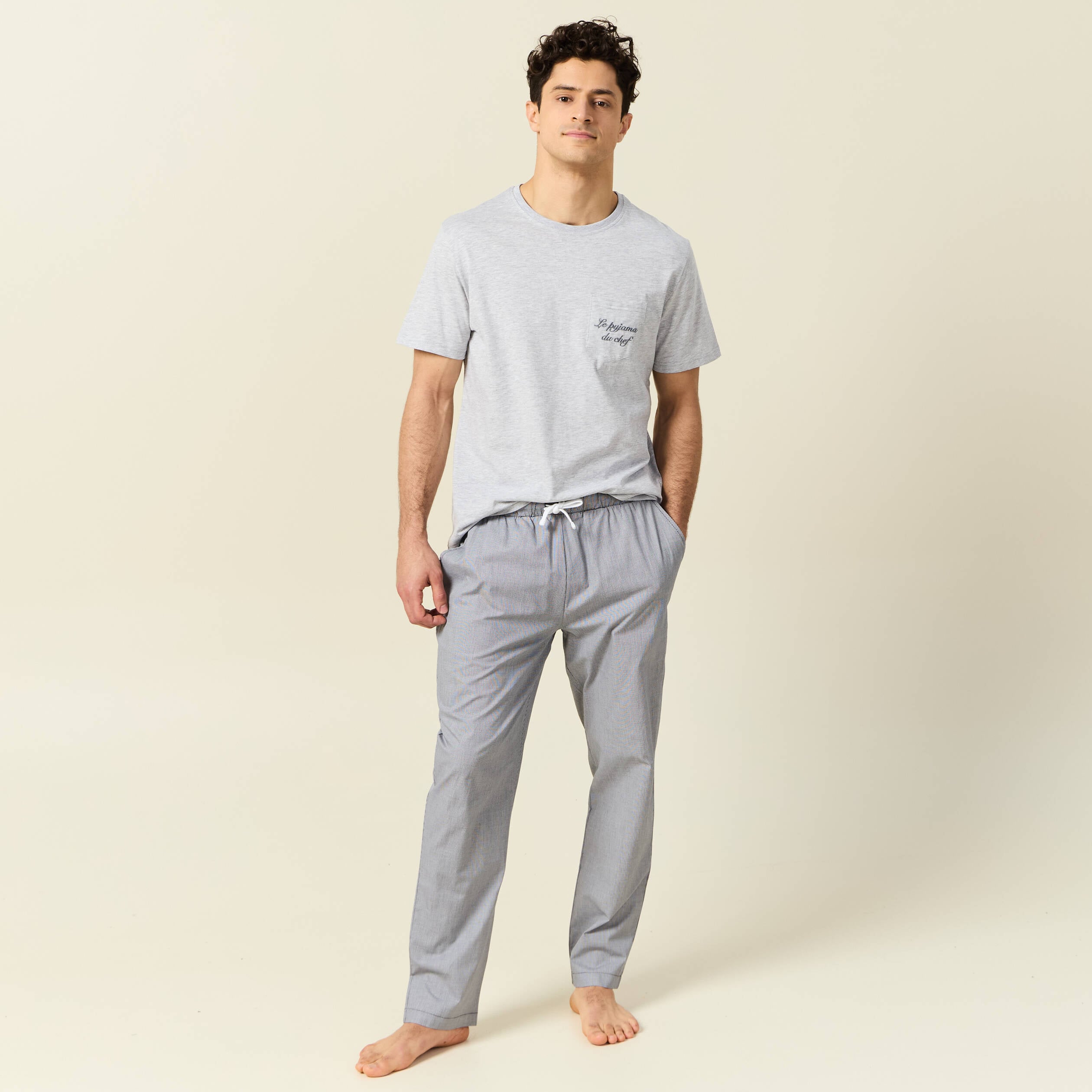 Ensemble pyjama 2 pi&egrave;ces gris clair homme