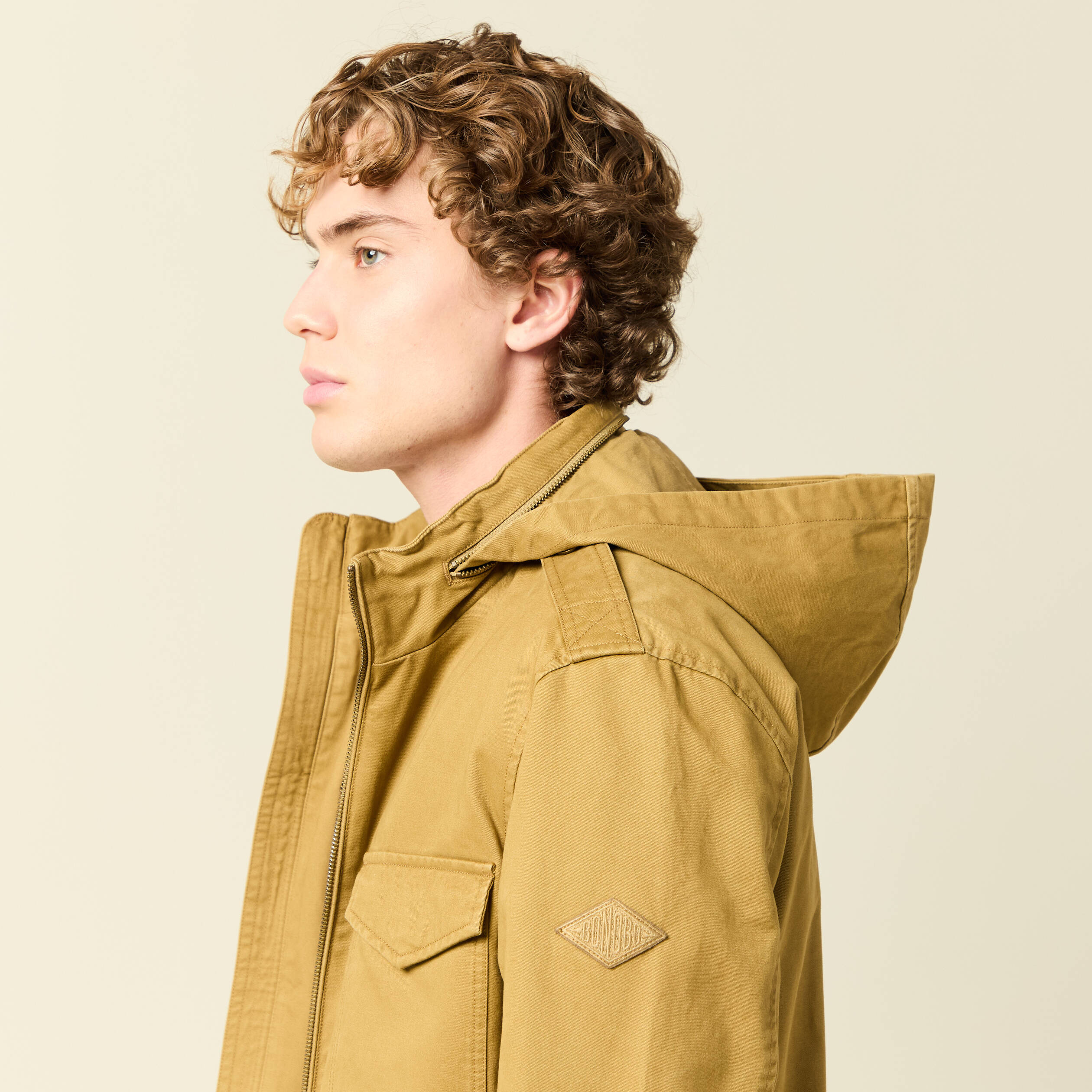 Veste col montant manches longues camel homme