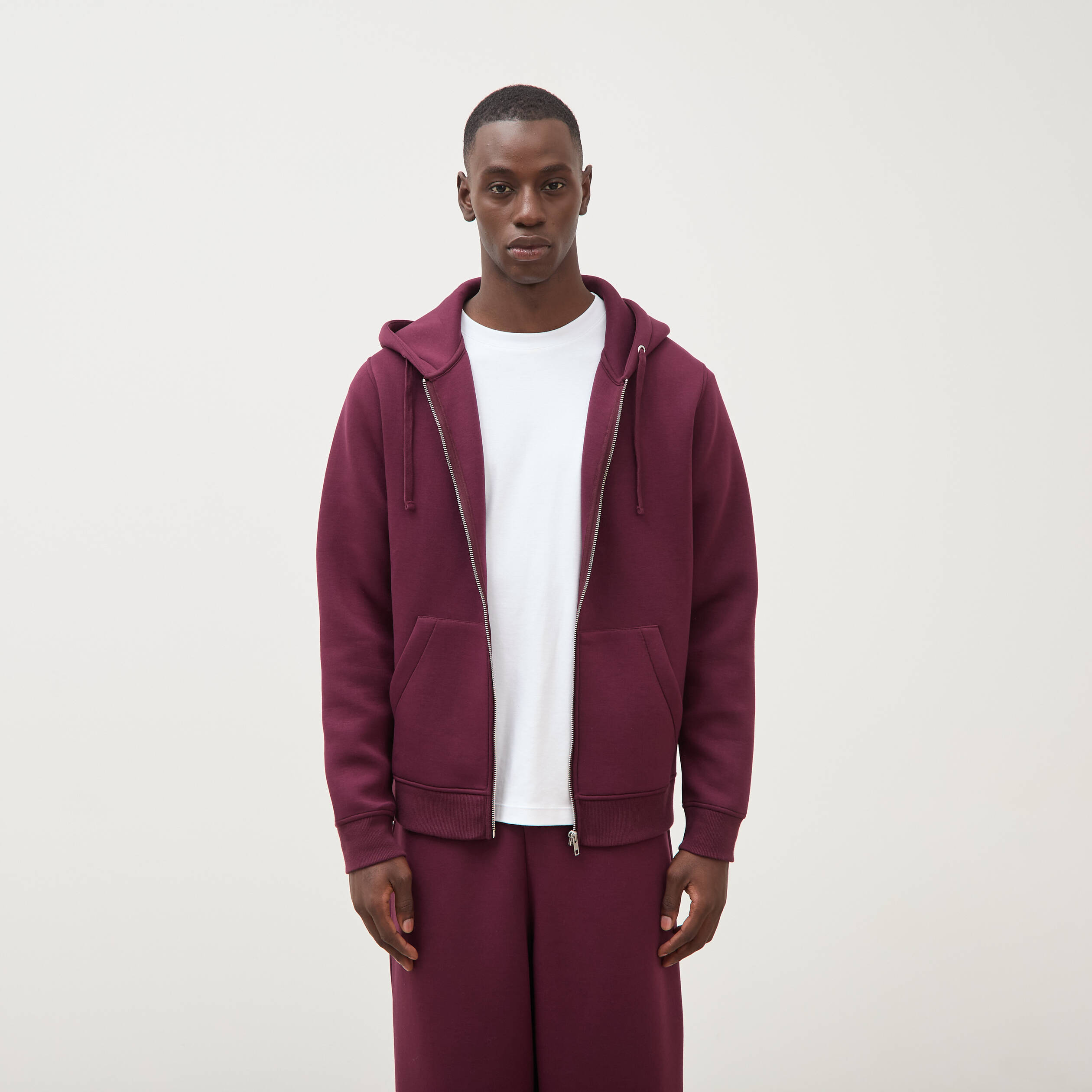 Sweat ample &agrave; capuche manches longues prune homme