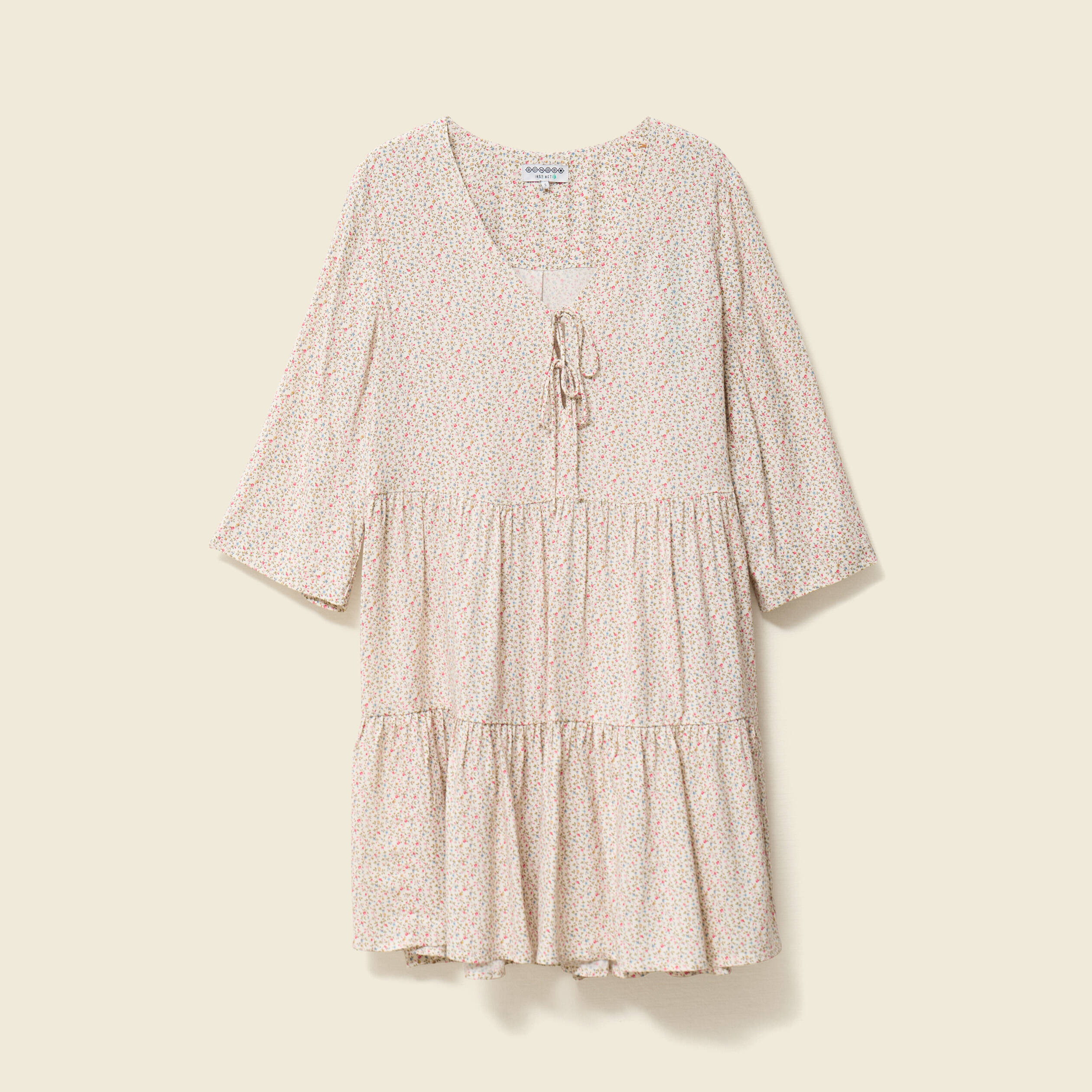 robe evasee manches 34 blanc femme Robe évasée manches 3/4 blanc femme