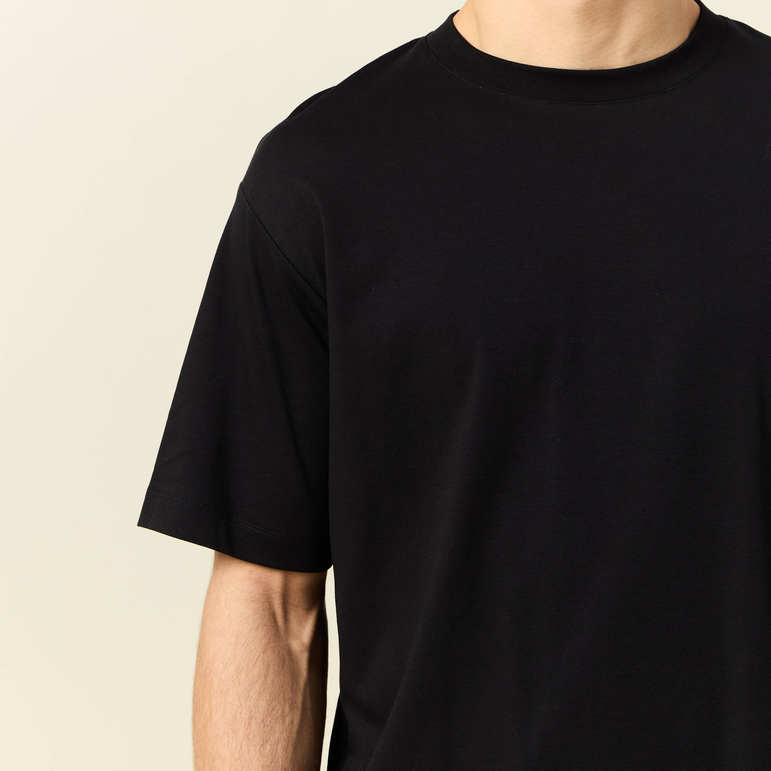 T-shirt manches courtes noir homme