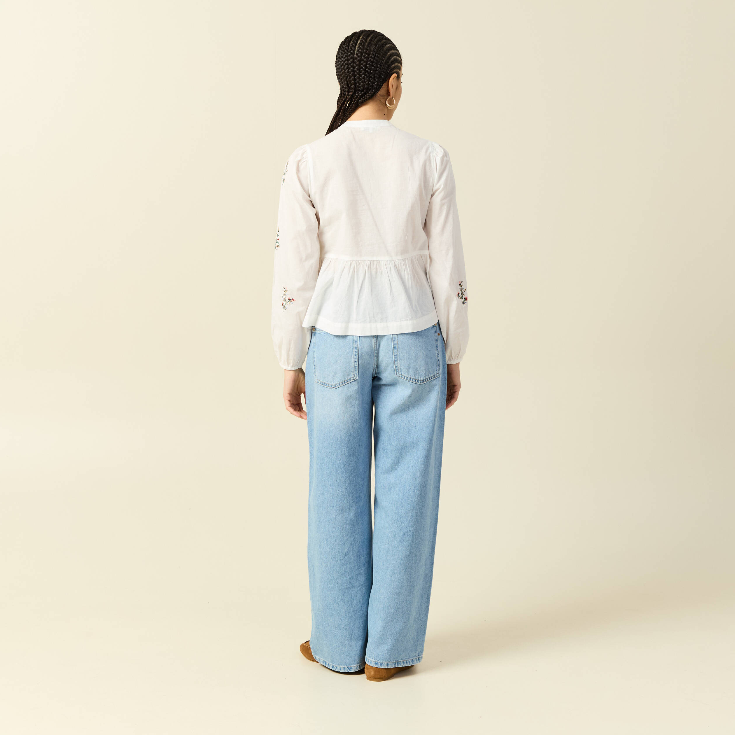 Chemise brod&eacute;e en coton manches longues ecru femme