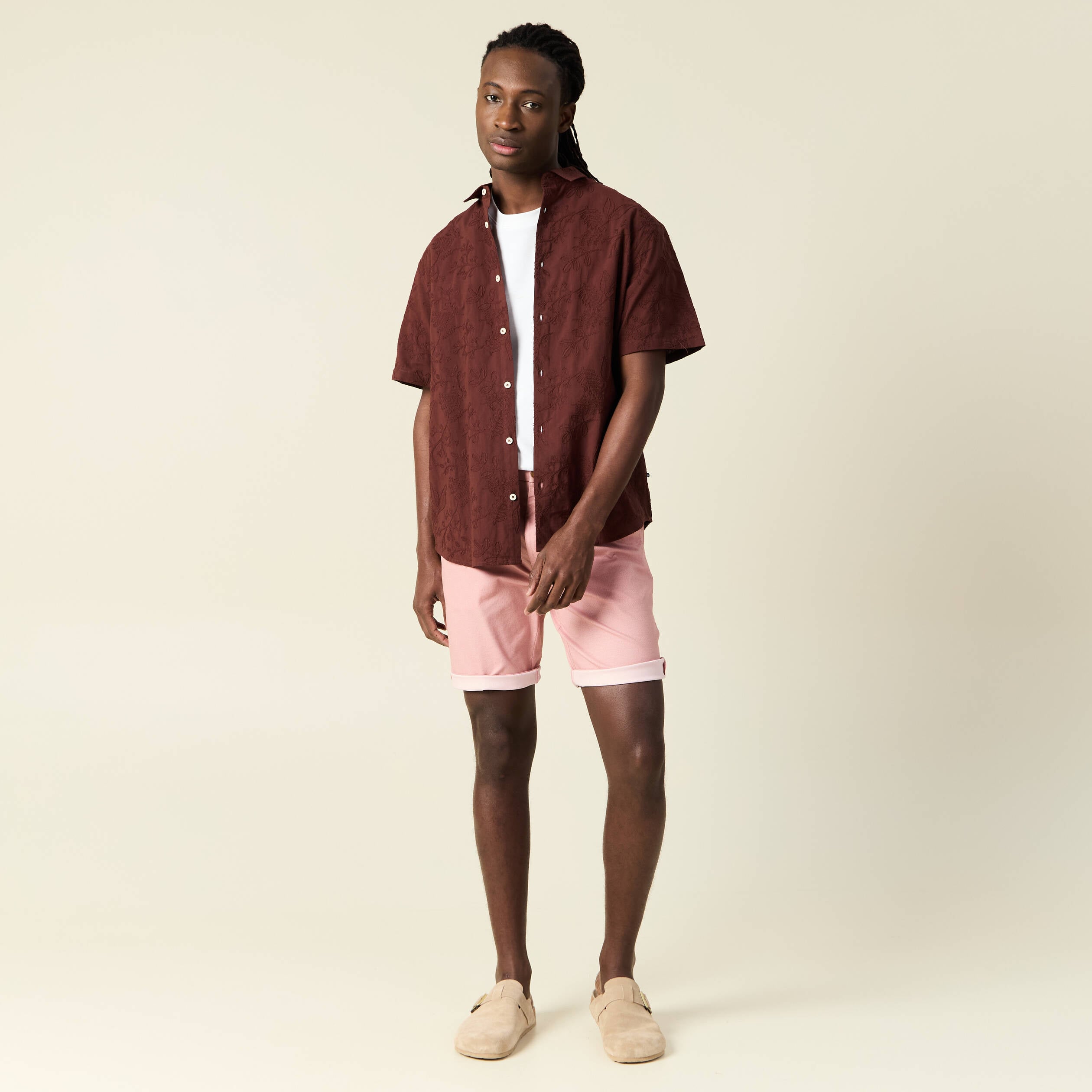 Short rose clair homme