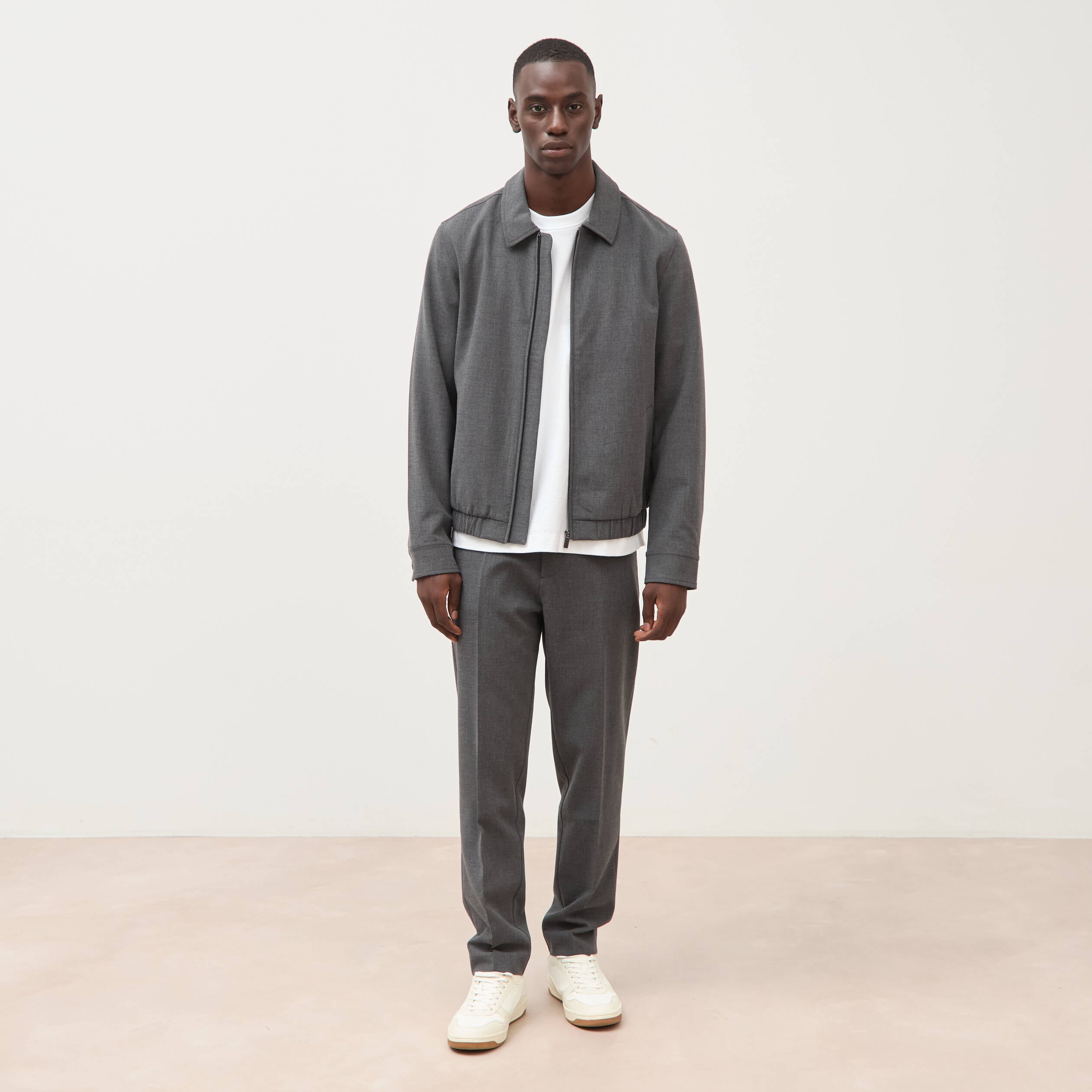 Blouson manches longues doubl&eacute; gris fonc&eacute; homme