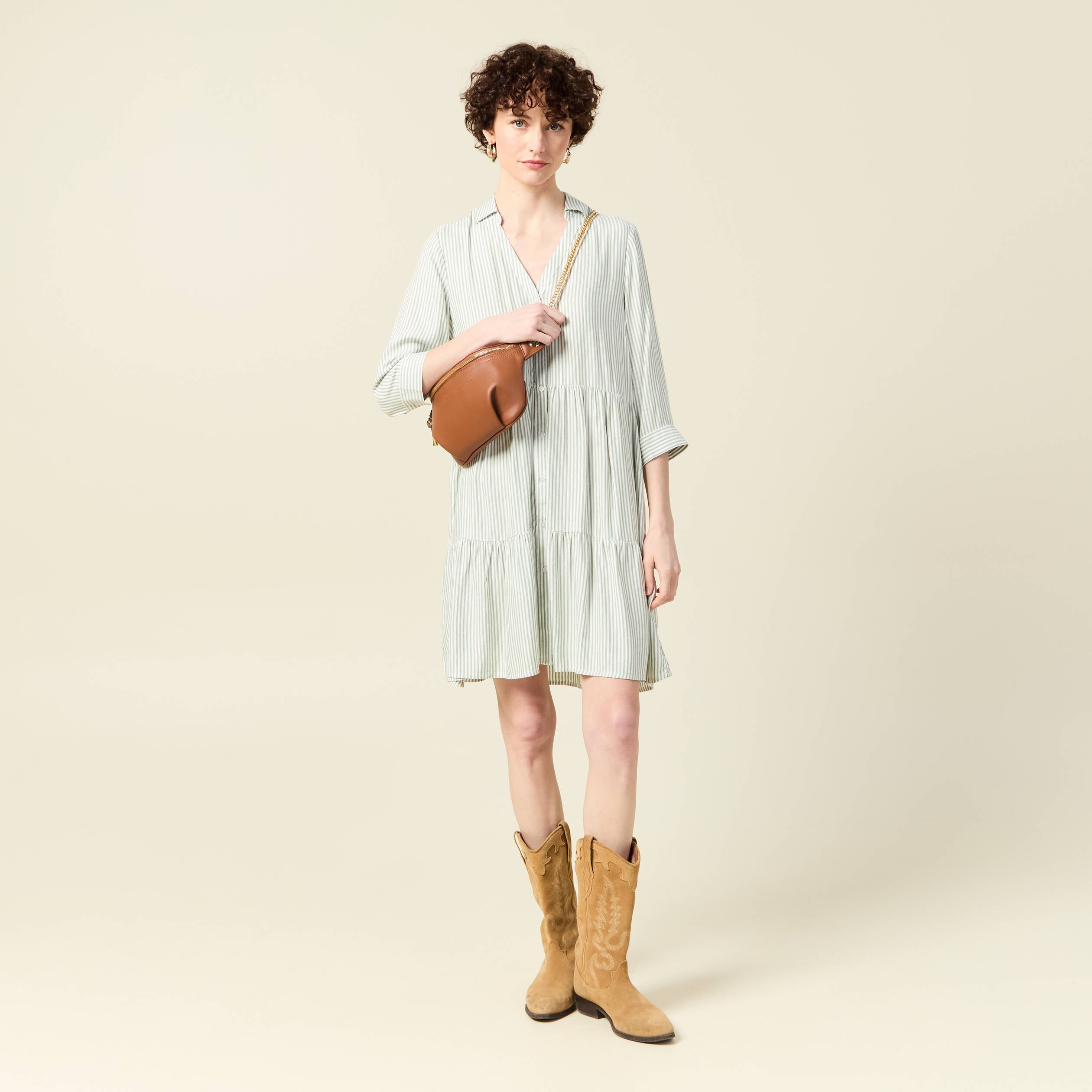 Robe patineuse boutonn&eacute;e vert olive femme