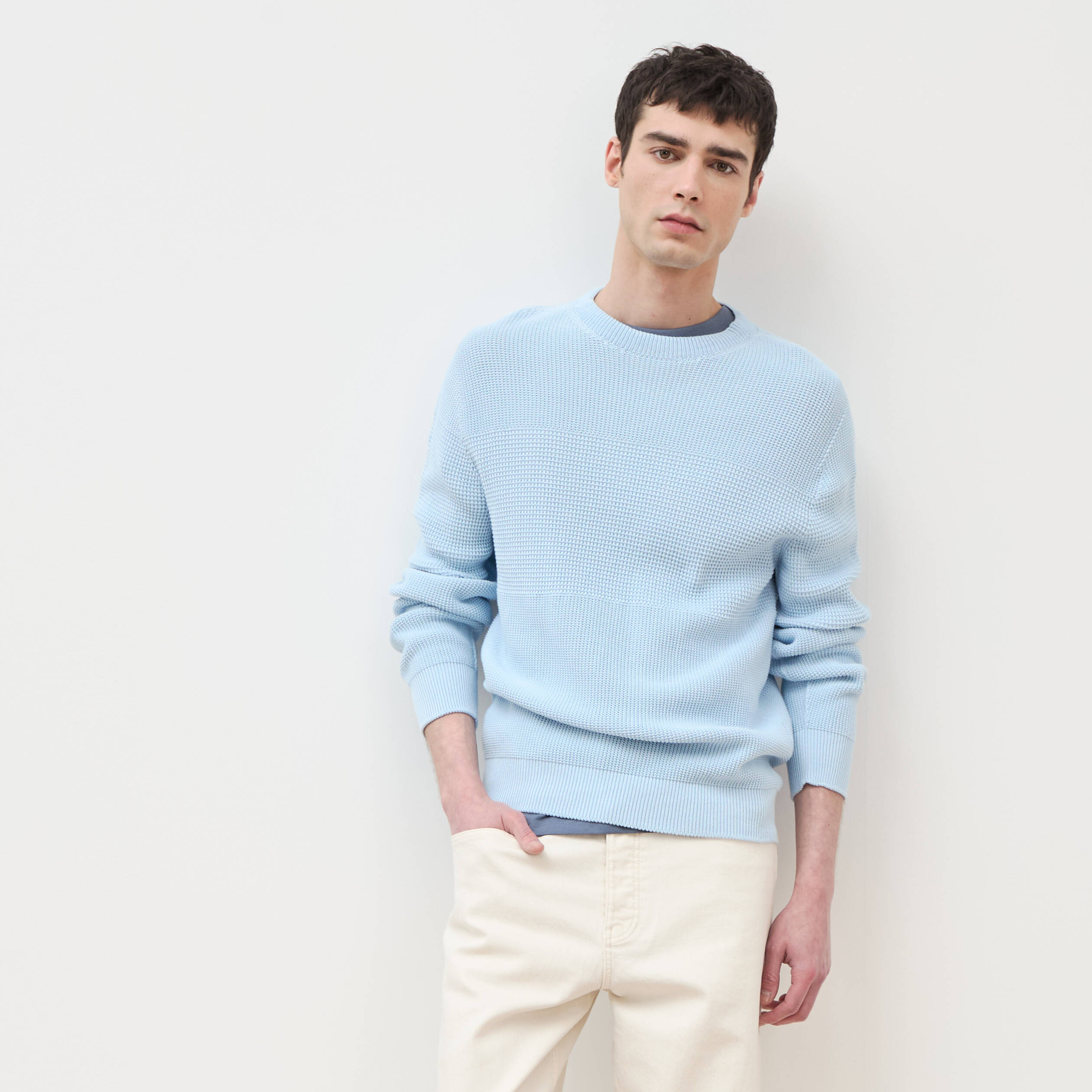Pull col rond manches longues en coton bleu ciel homme